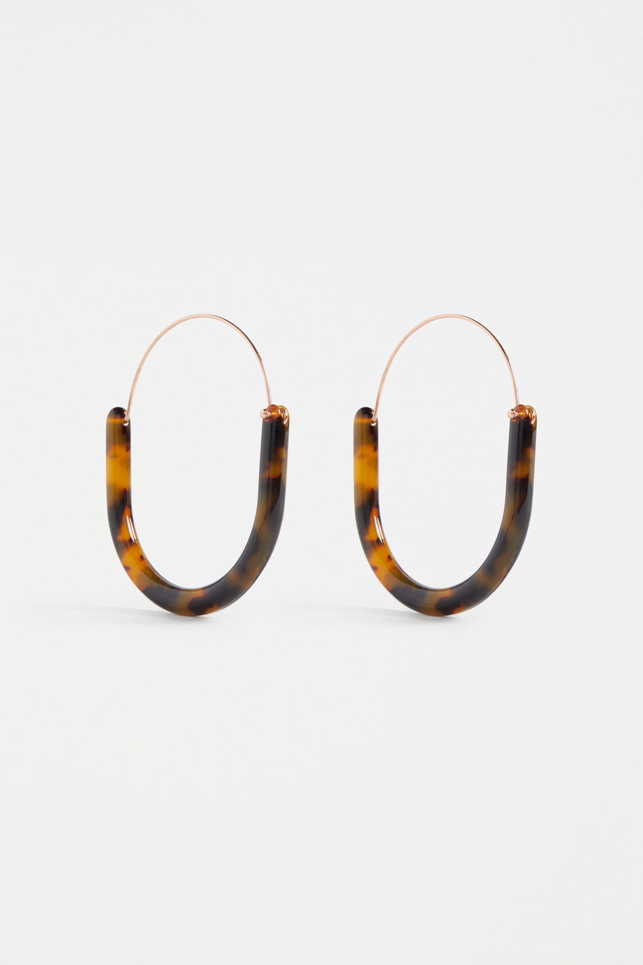 Aki Hoop Earring - Image 5