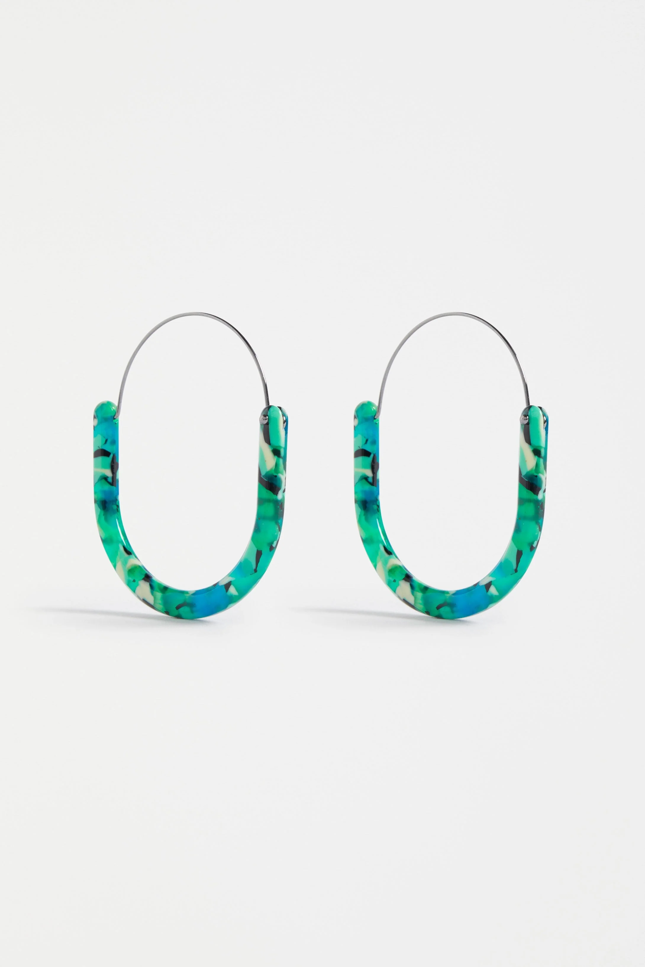 Aki Hoop Earring - Image 6