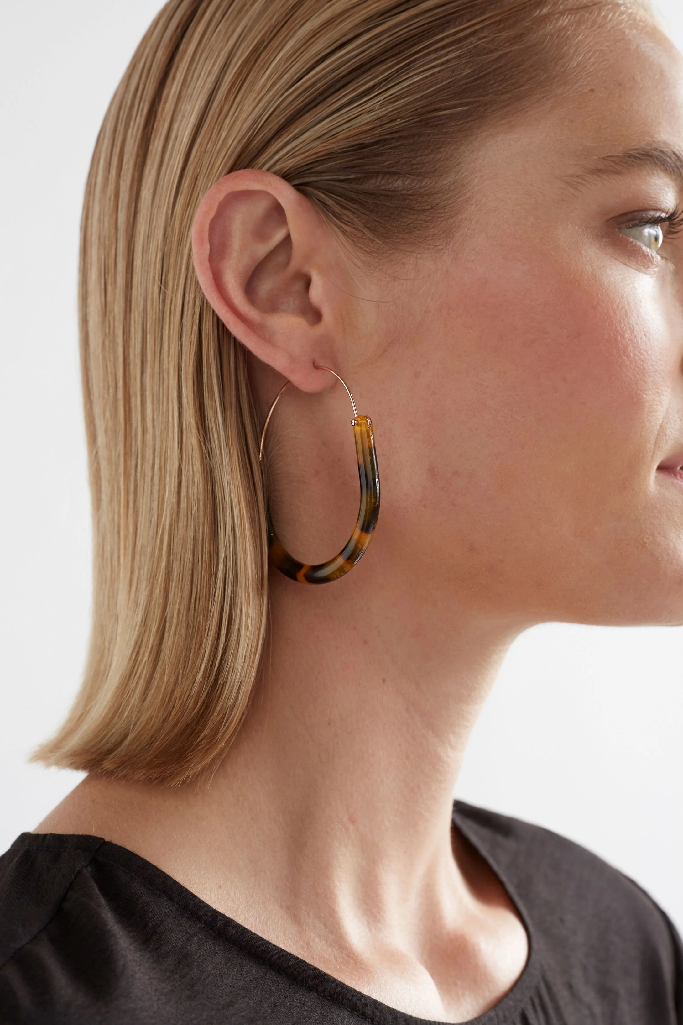 Aki Hoop Earring - Image 8