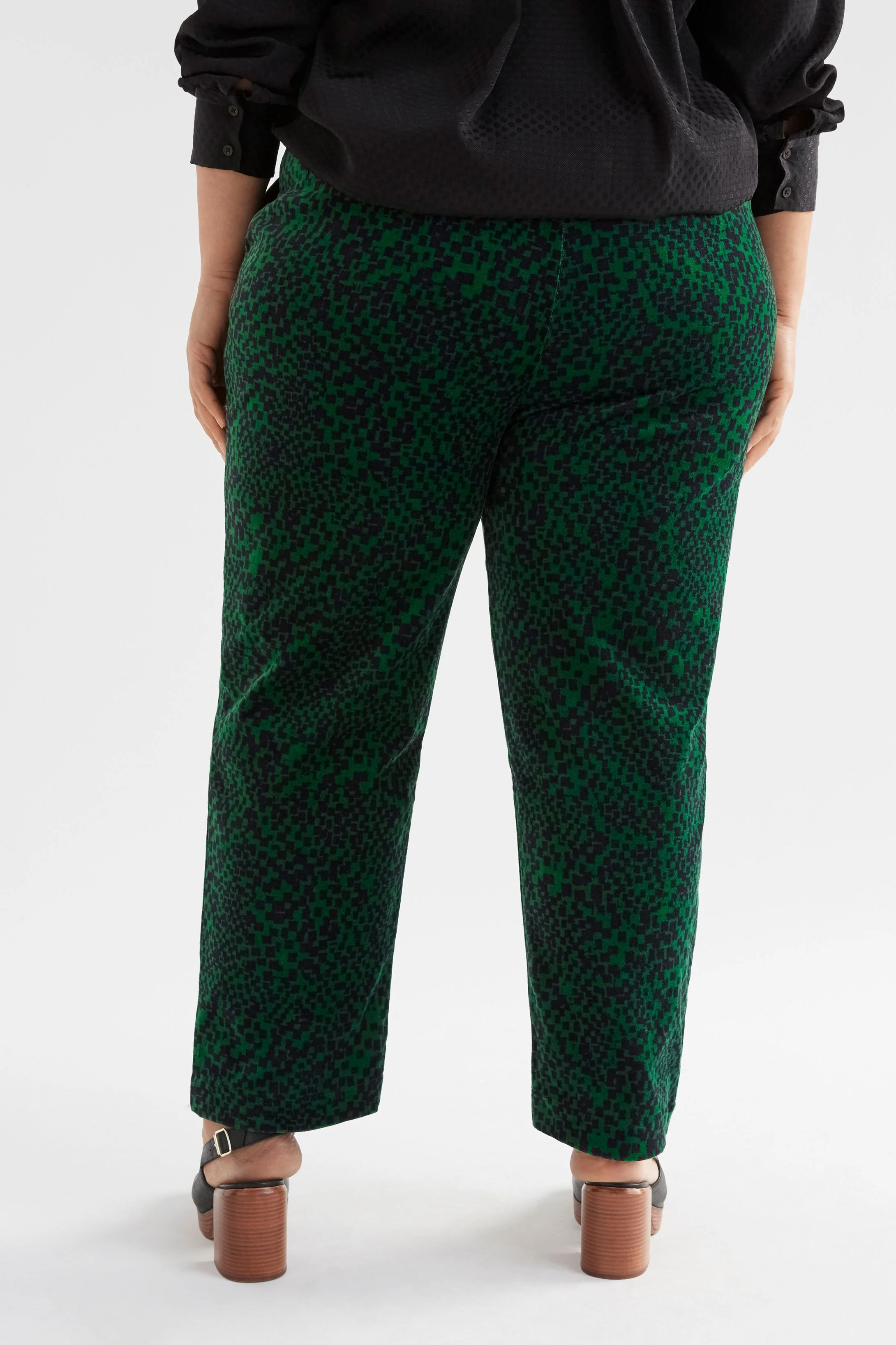 Altes Pant Green Sinda Print - Image 11
