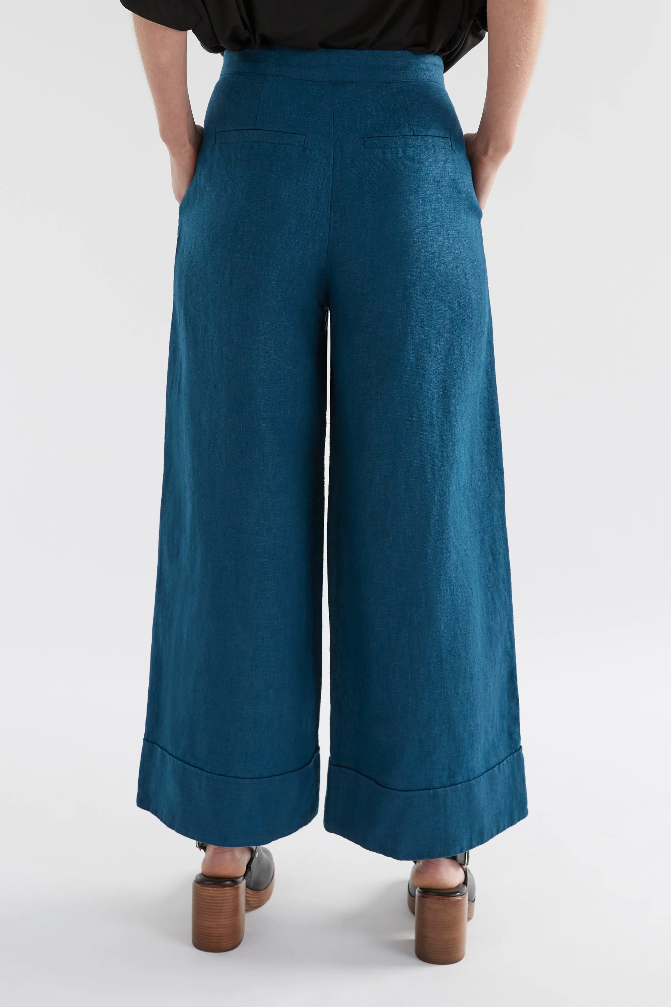 Anneli Linen Pant - Image 13