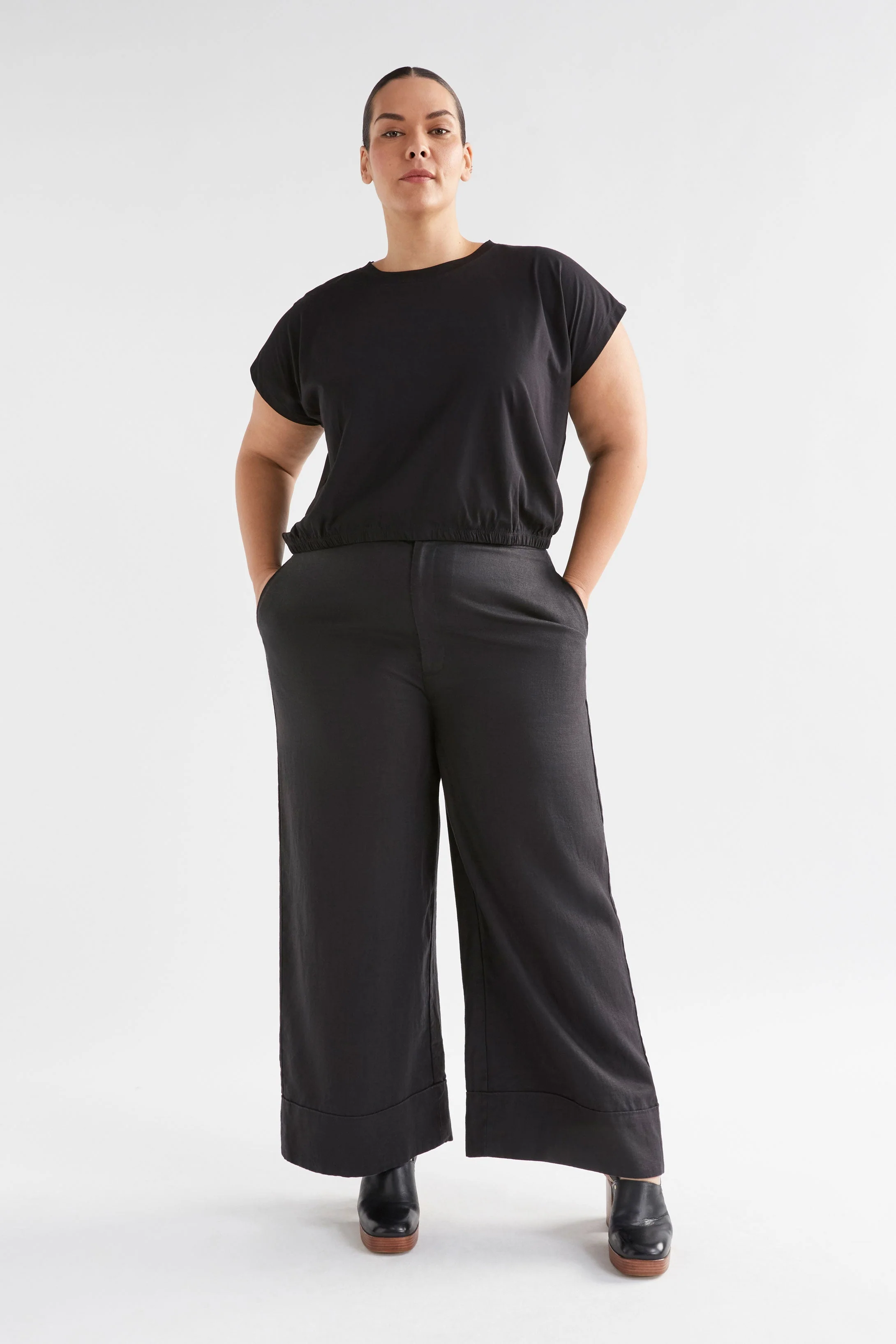 Anneli Linen Pant - Image 4