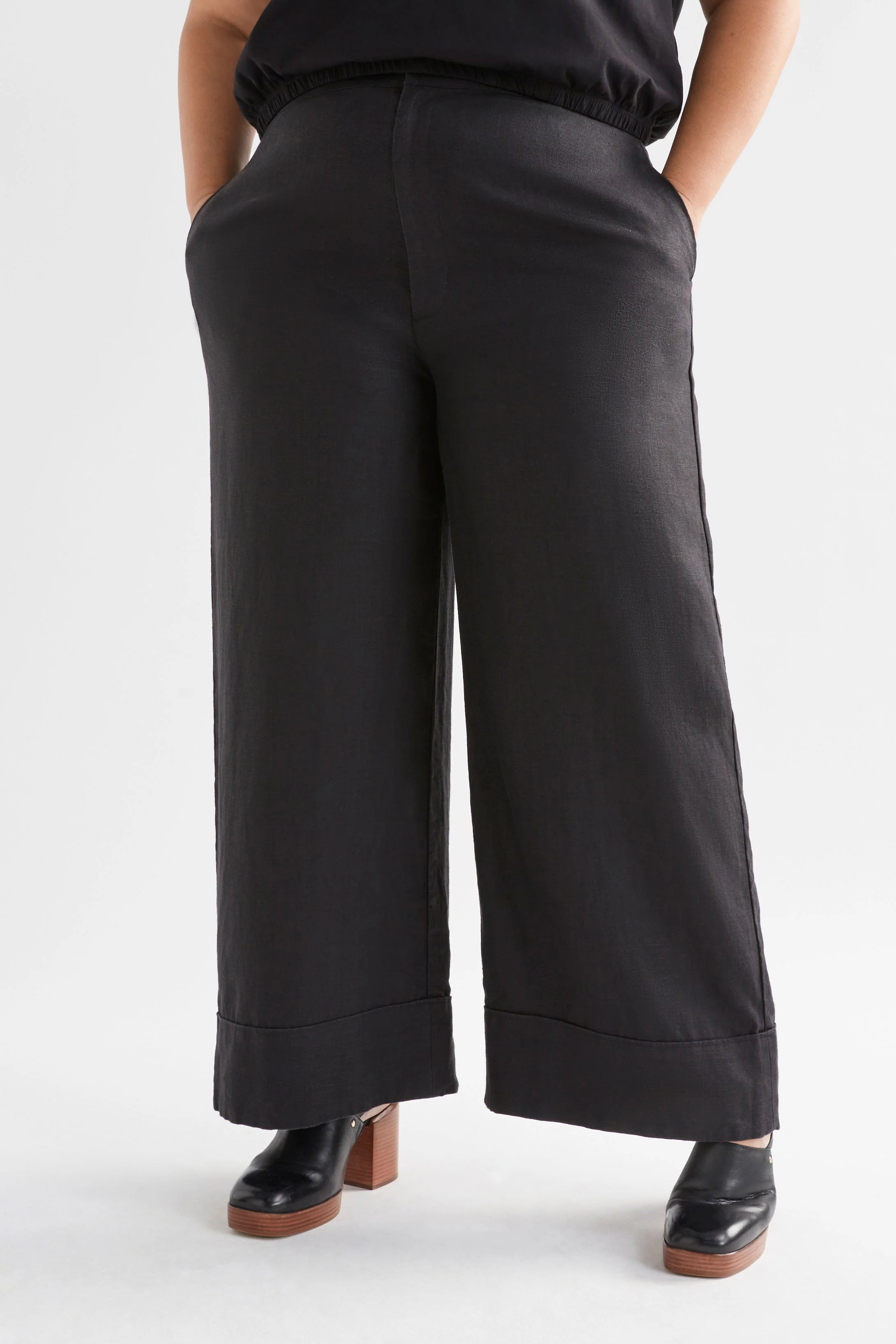 Anneli Linen Pant - Image 8