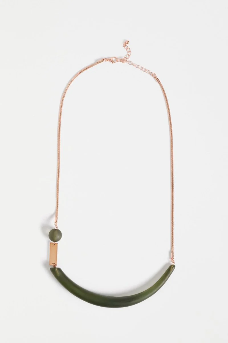 Arens Necklace