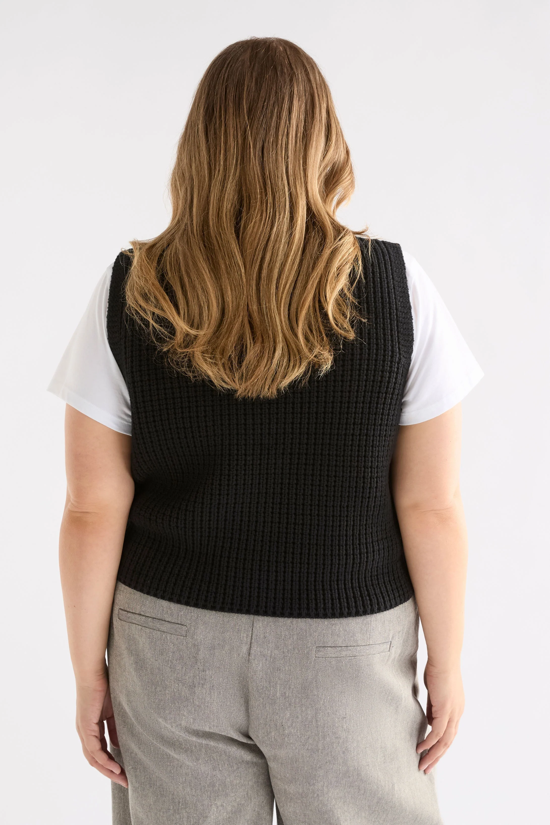 Arp Vest - Image 8