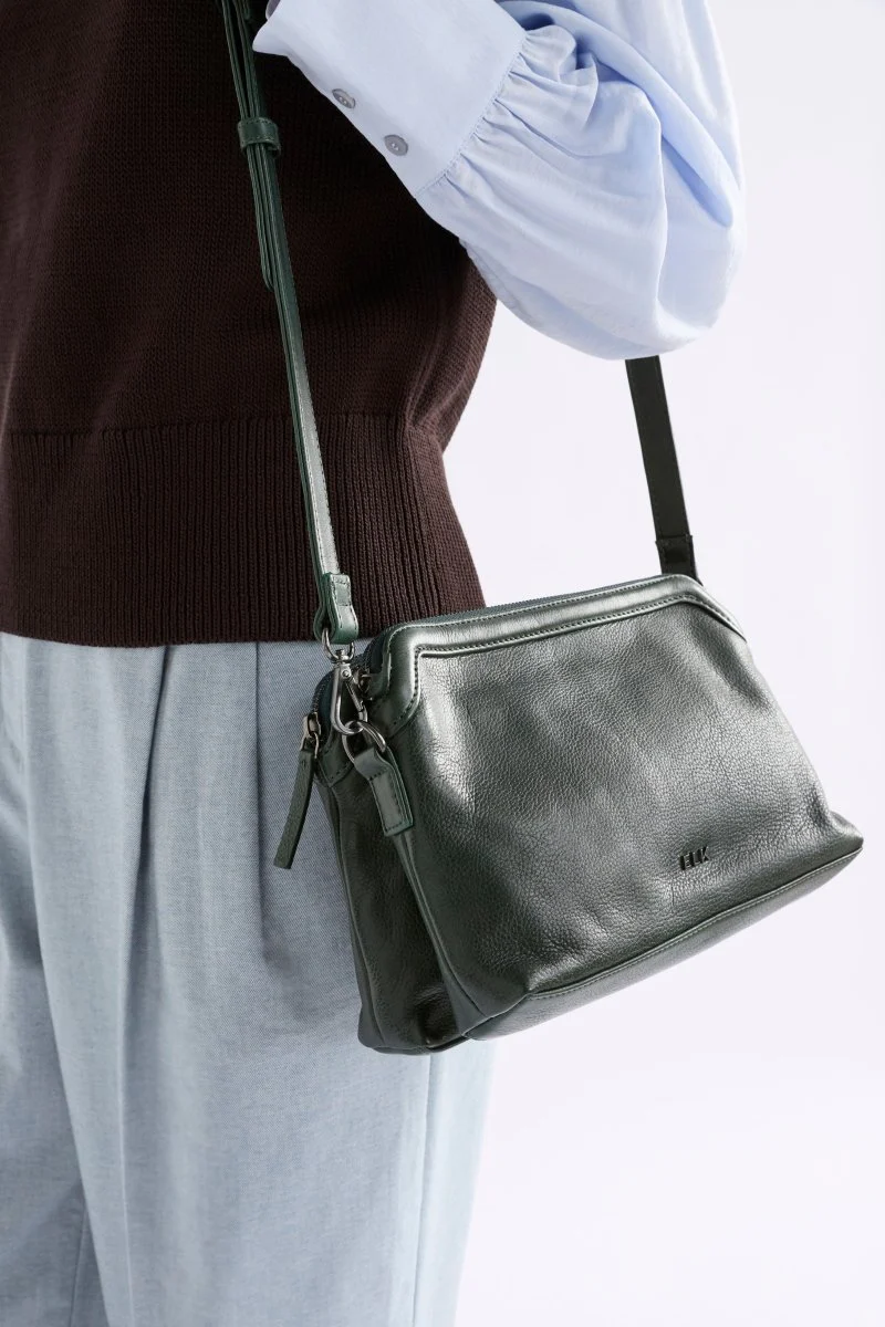 Denne Crossbody Bag - Image 3