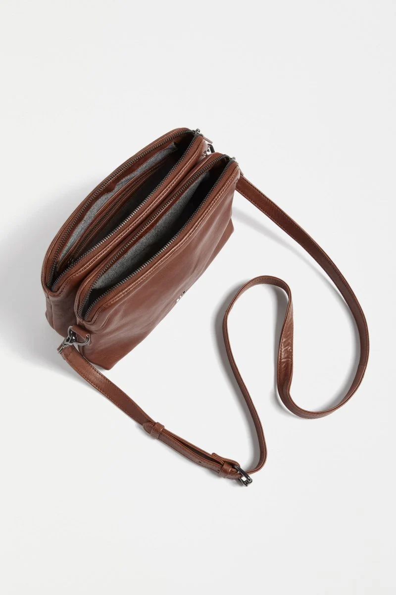 Denne Crossbody Bag - Image 7