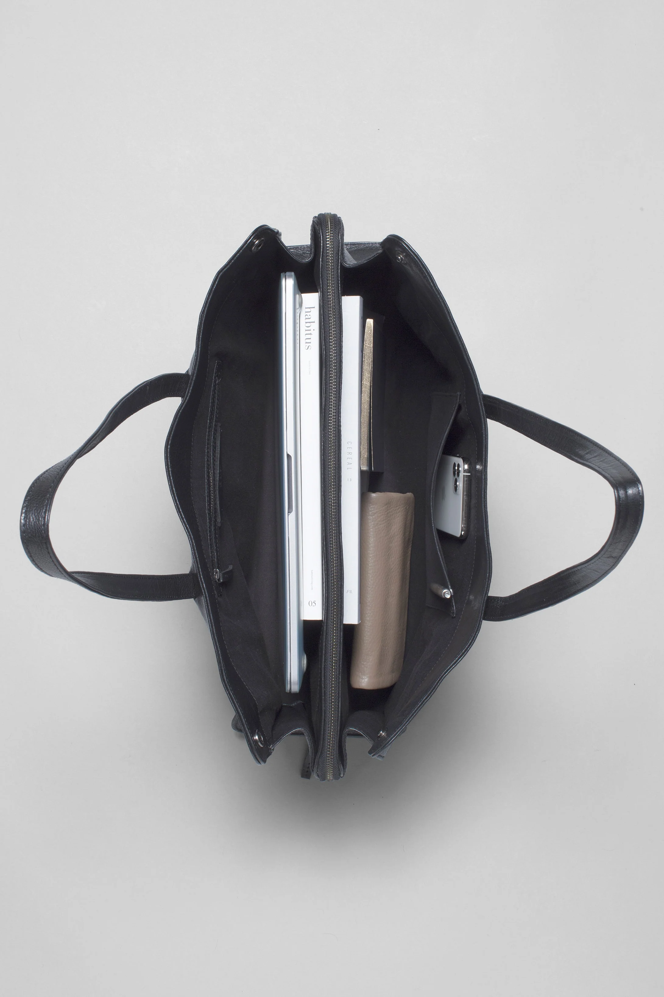 Edda Large Bag - Image 8