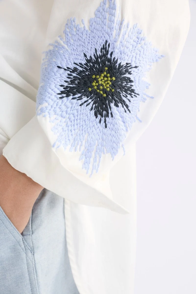 Eiren Relaxed Shirt - Image 5