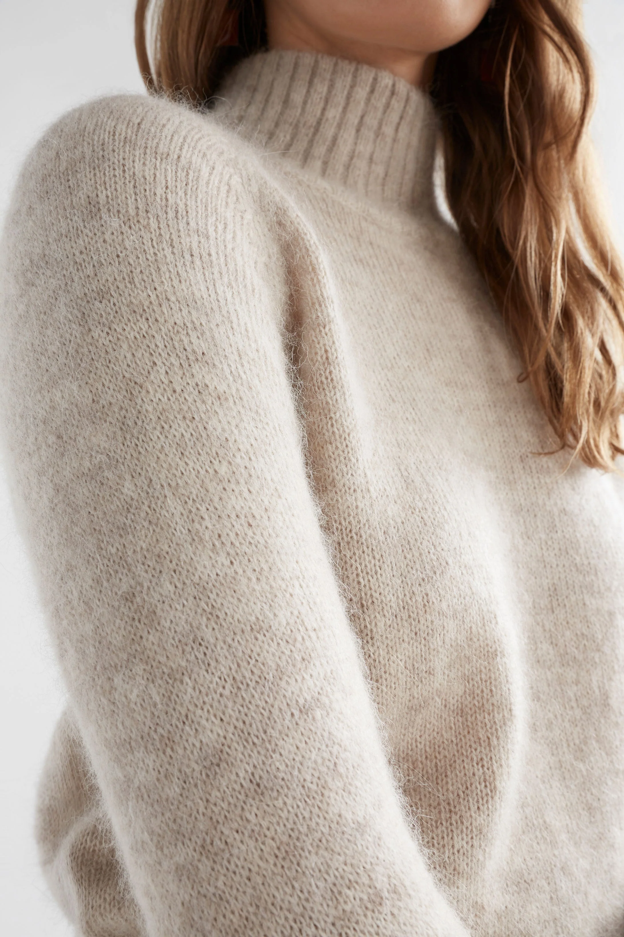 Enka Sweater - Image 10