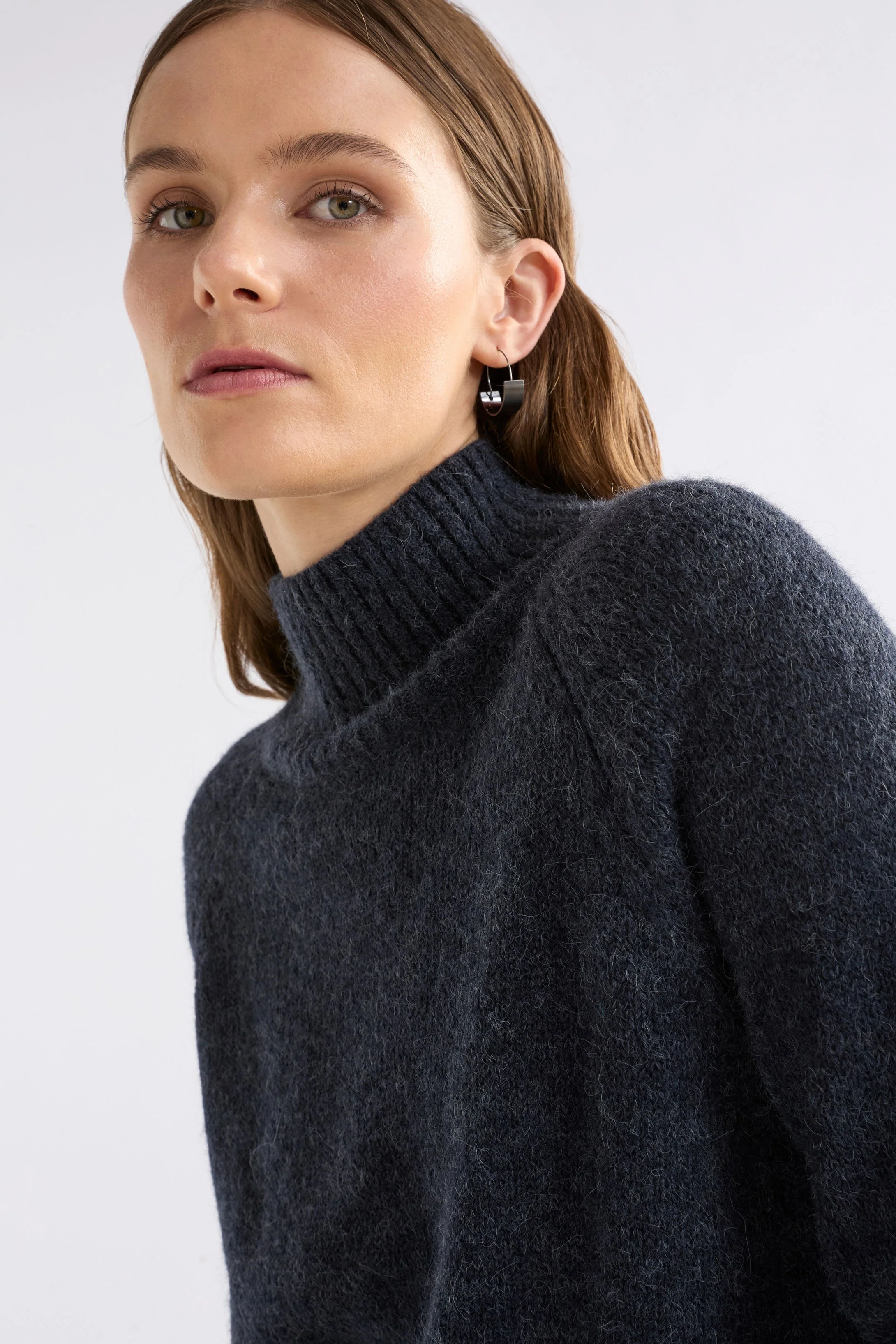 Enka Sweater - Image 14