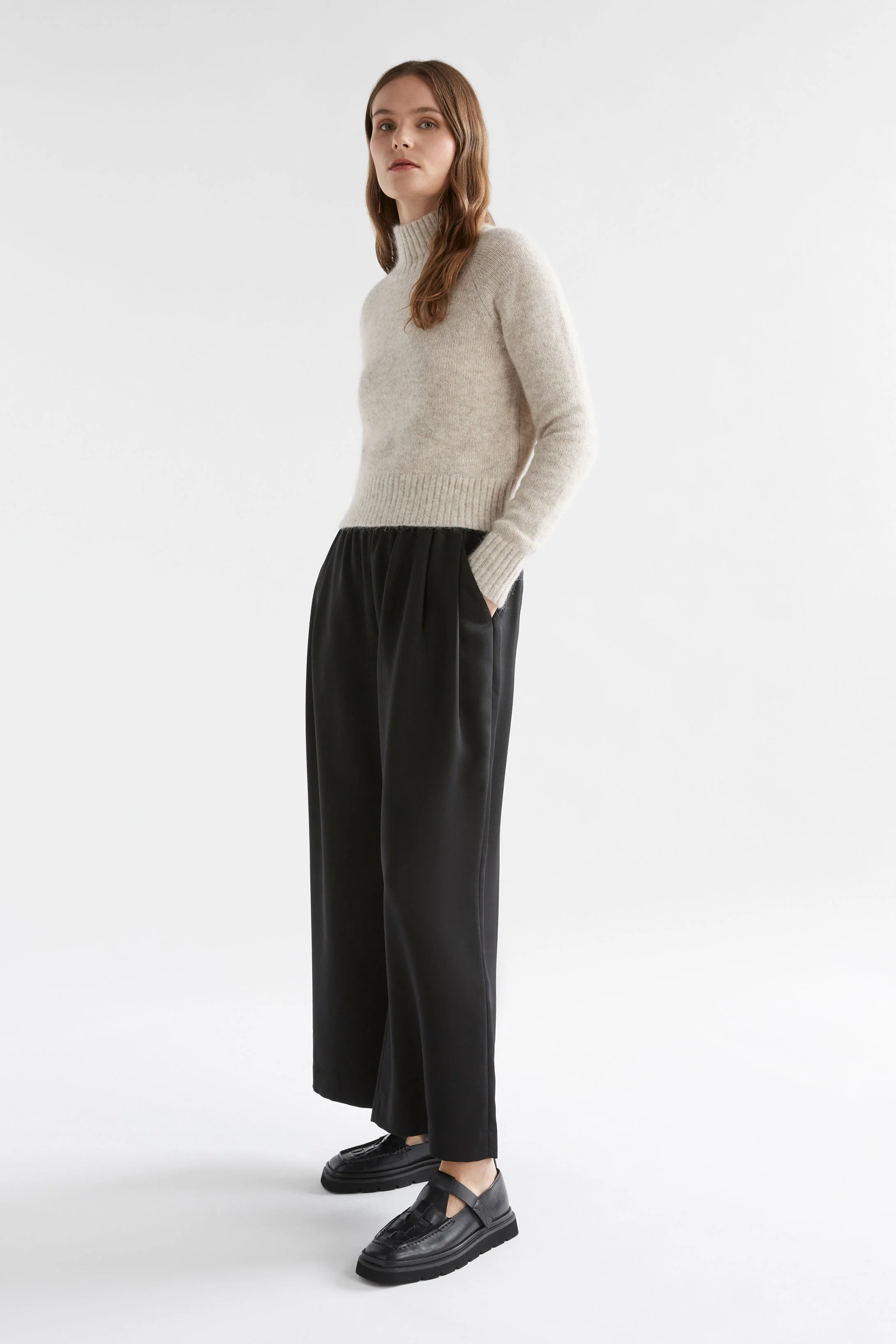 Enka Sweater - Image 4