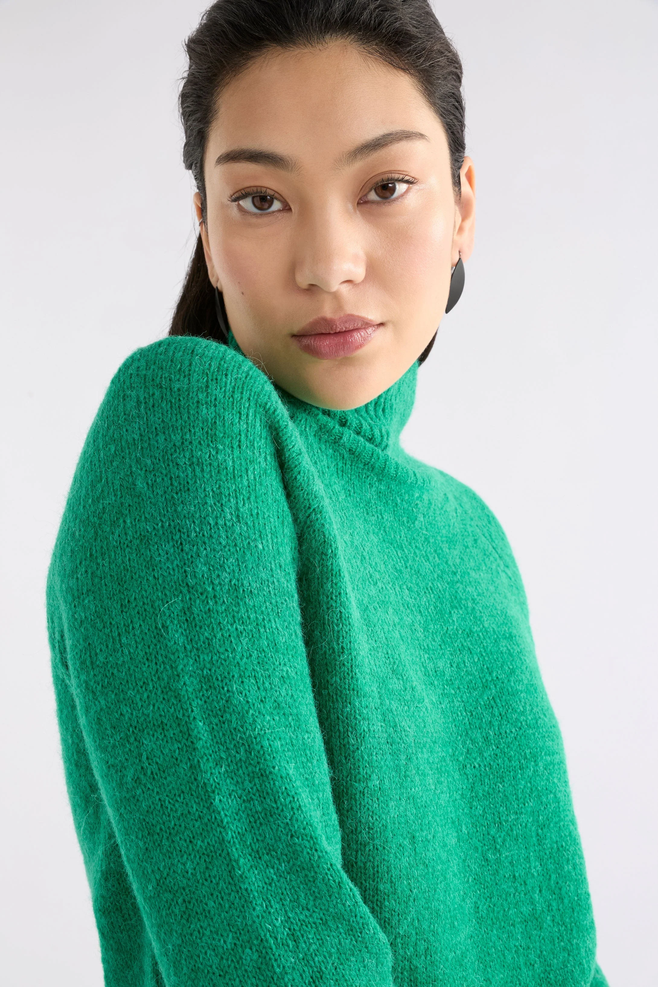 Enka Sweater - Image 9