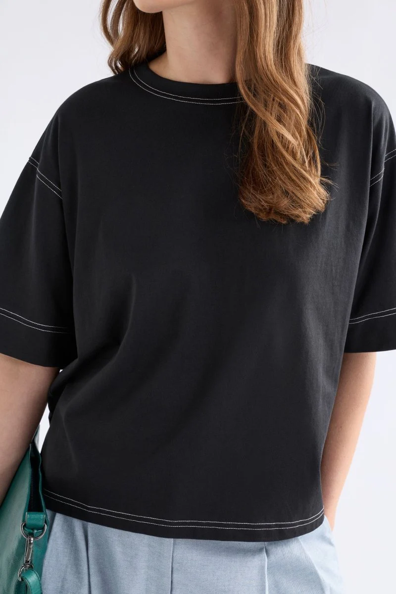Famke T-Shirt Black - Image 3