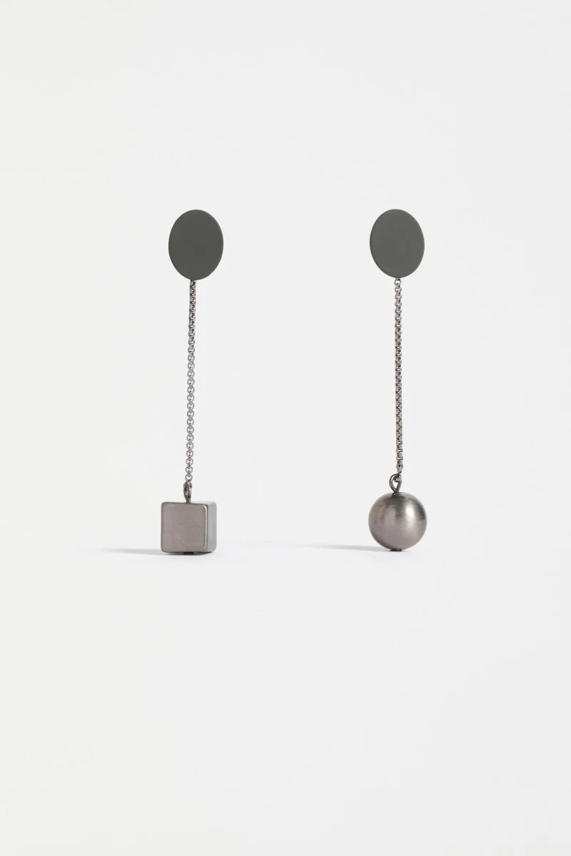 Finnas Drop Earring - Image 2