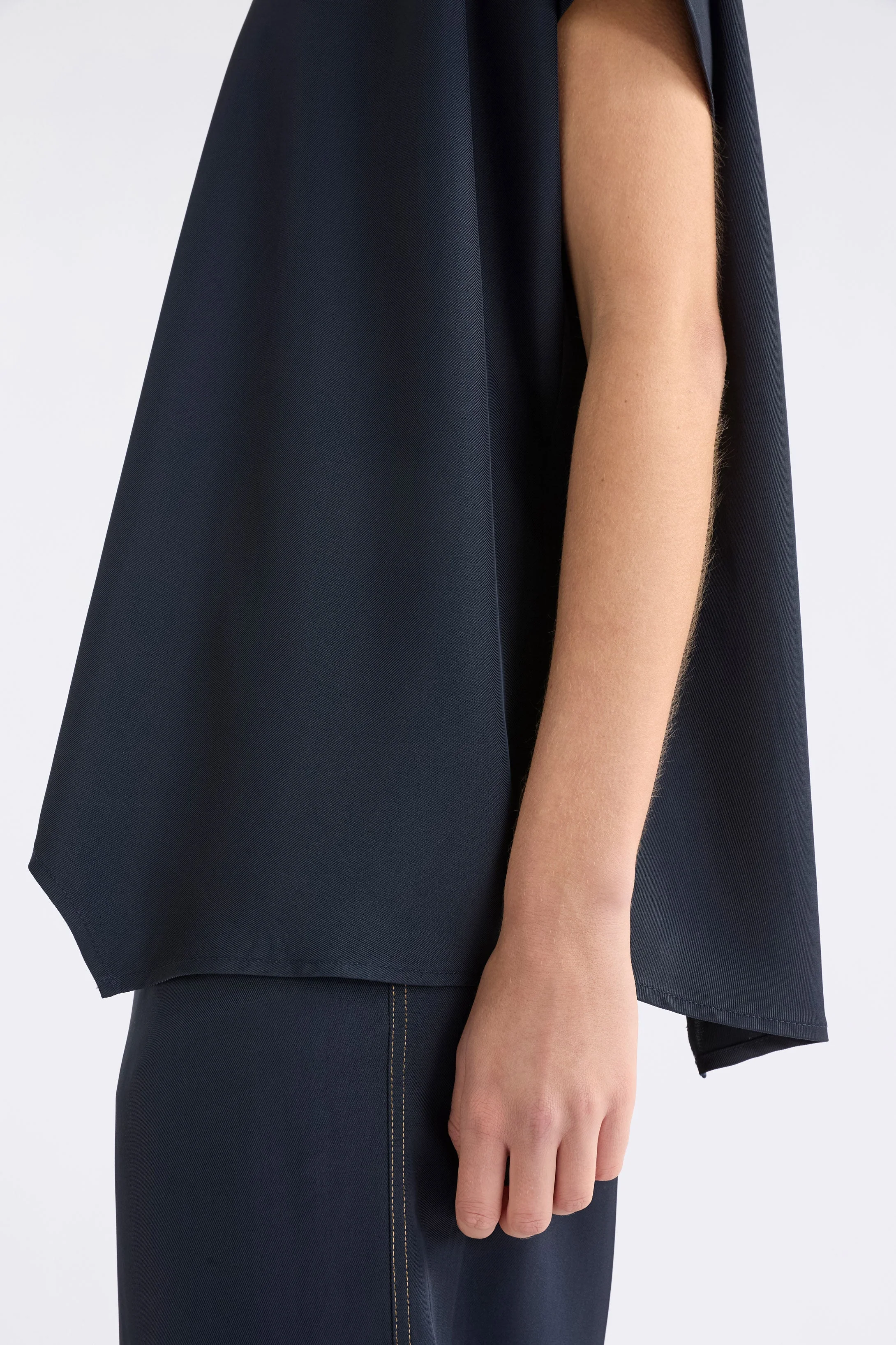 Hullu Top - Image 12