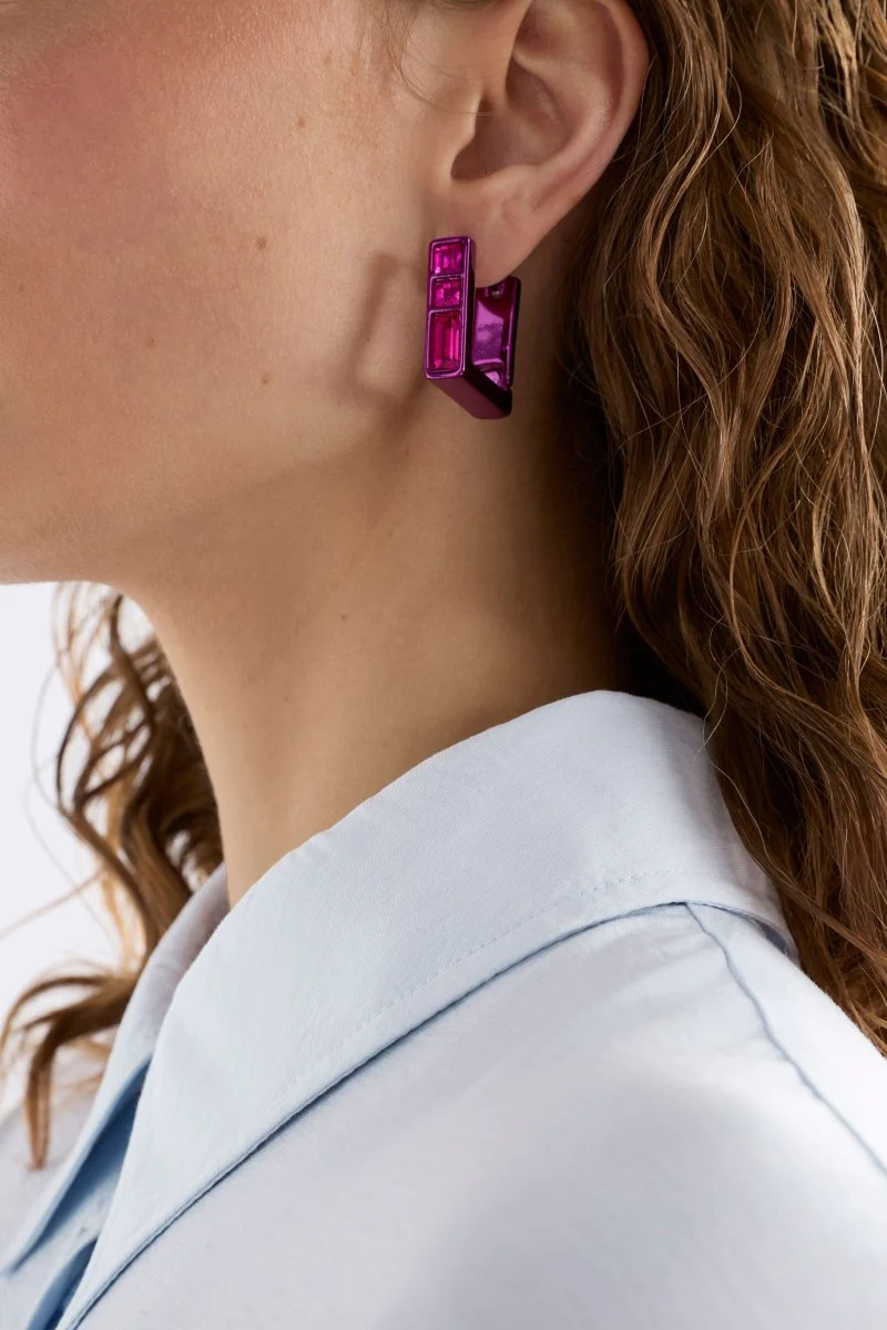 Jilsa Small Hoop Earring - Image 4