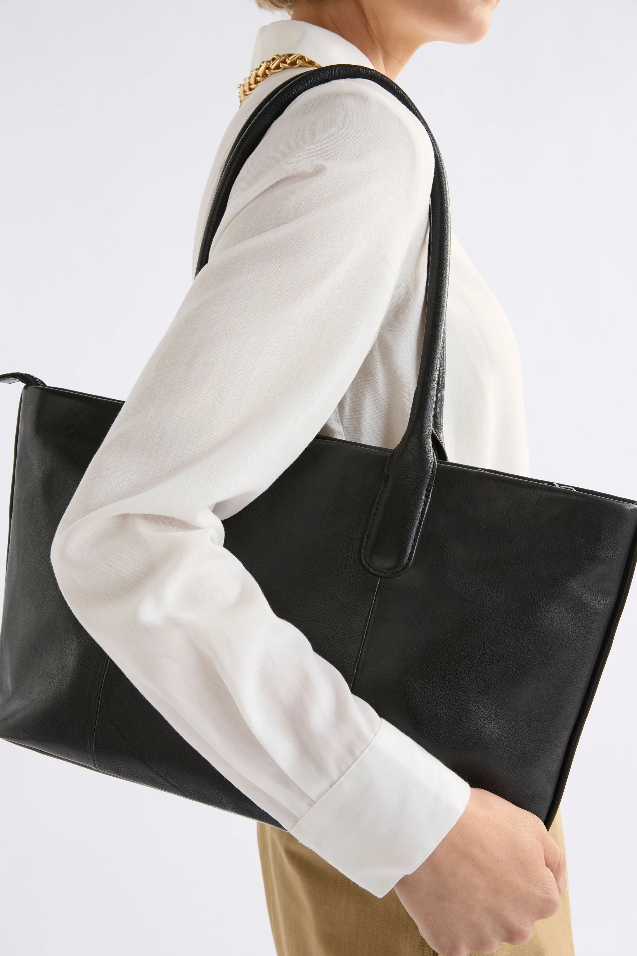 Joha Tote Bag - Image 3