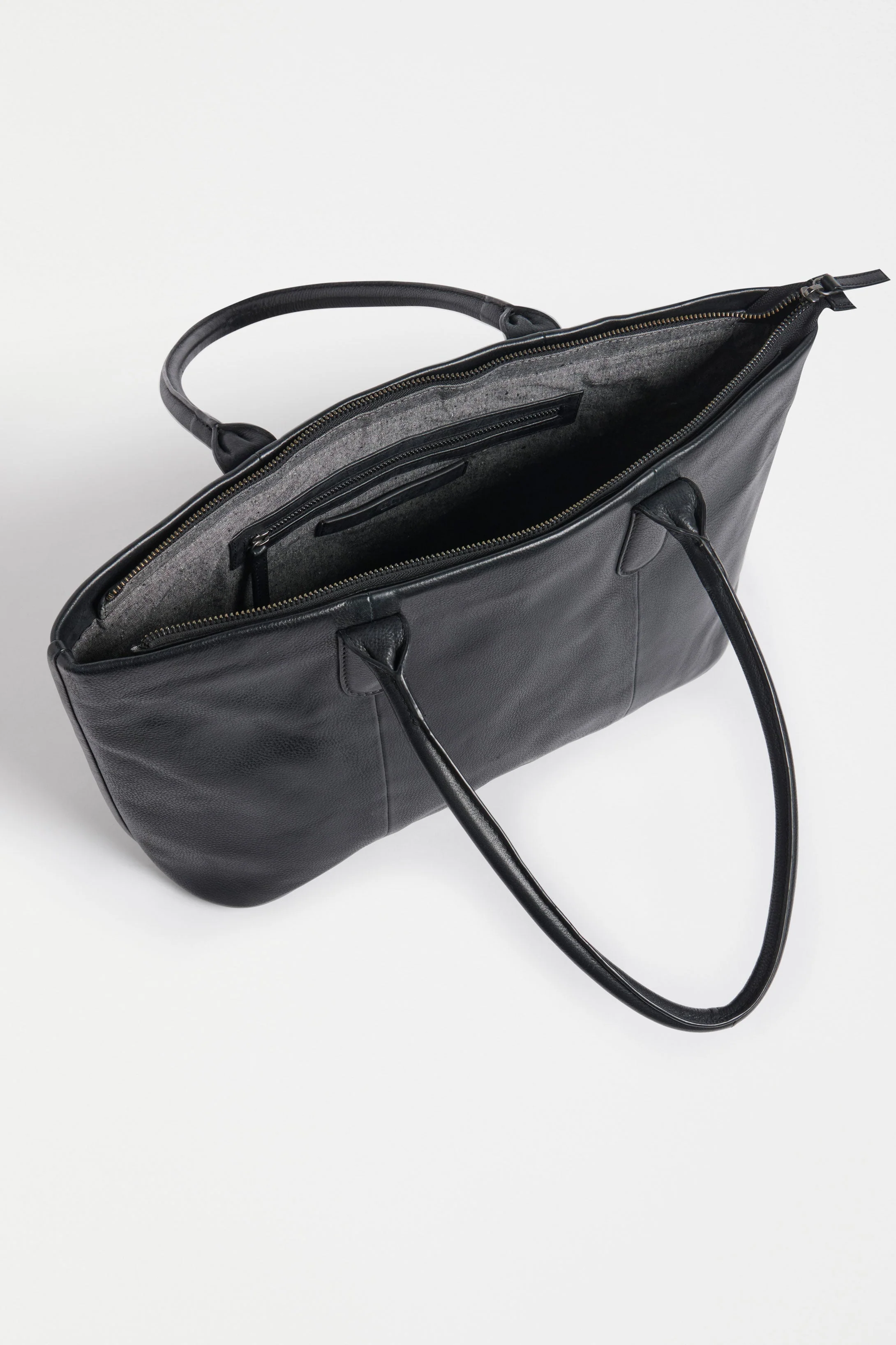 Joha Tote Bag - Image 4