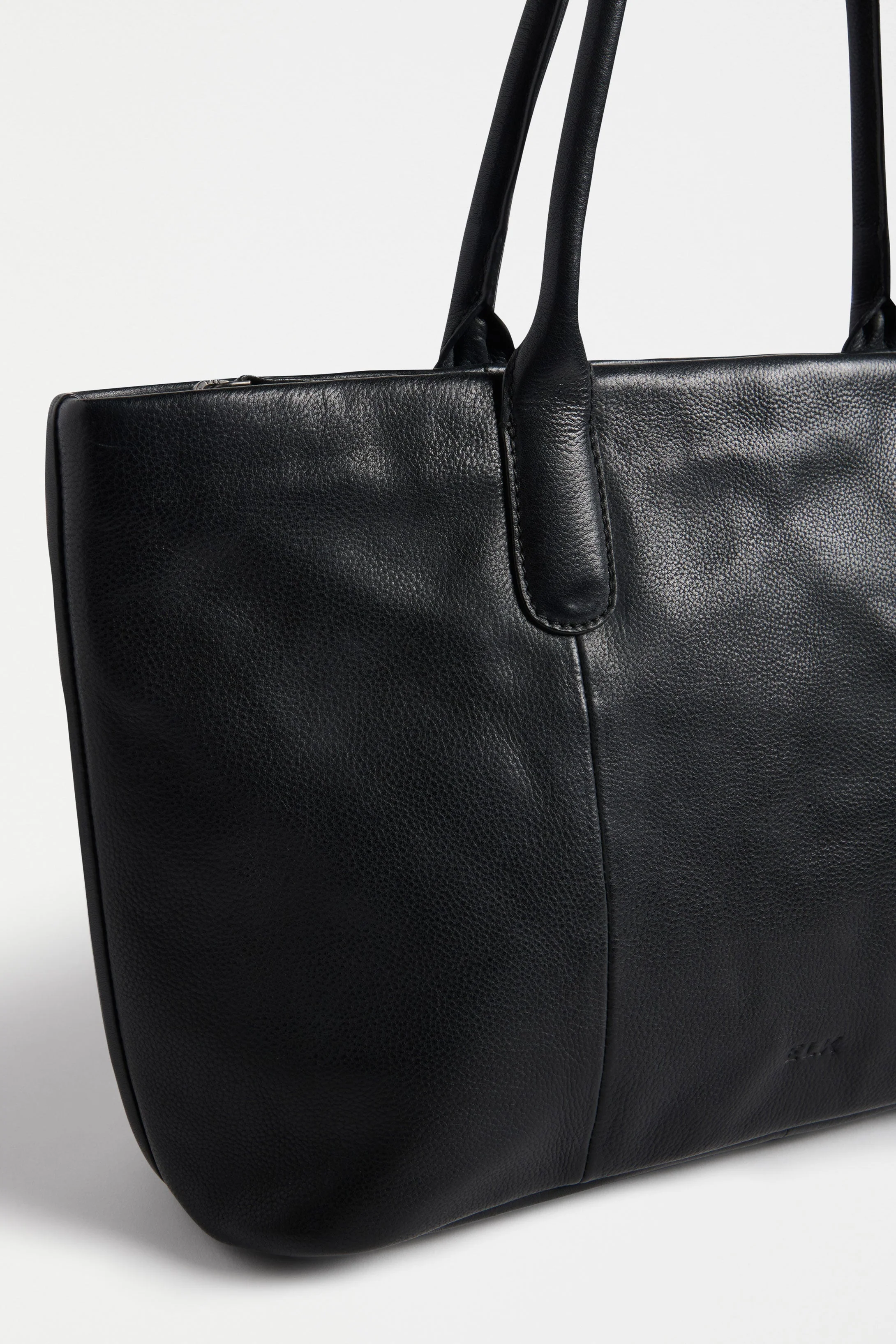 Joha Tote Bag - Image 5