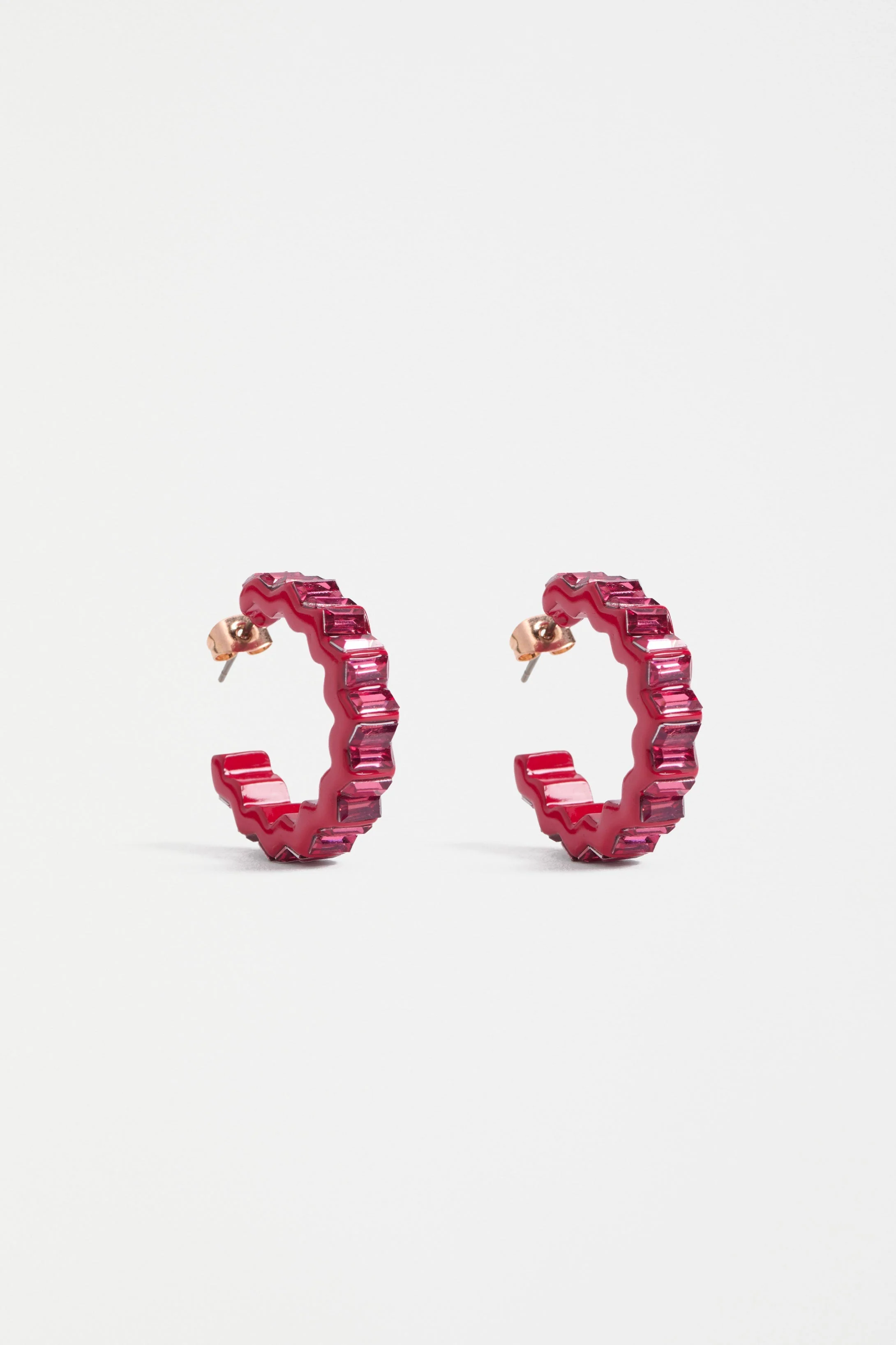 Jolle Hoop Earring - Image 5