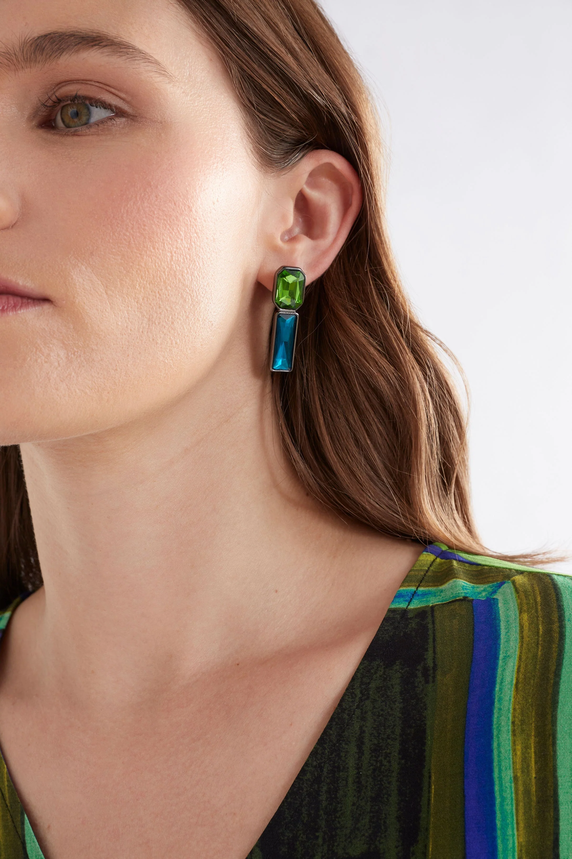 Juvel Small Stud Earring - Image 5