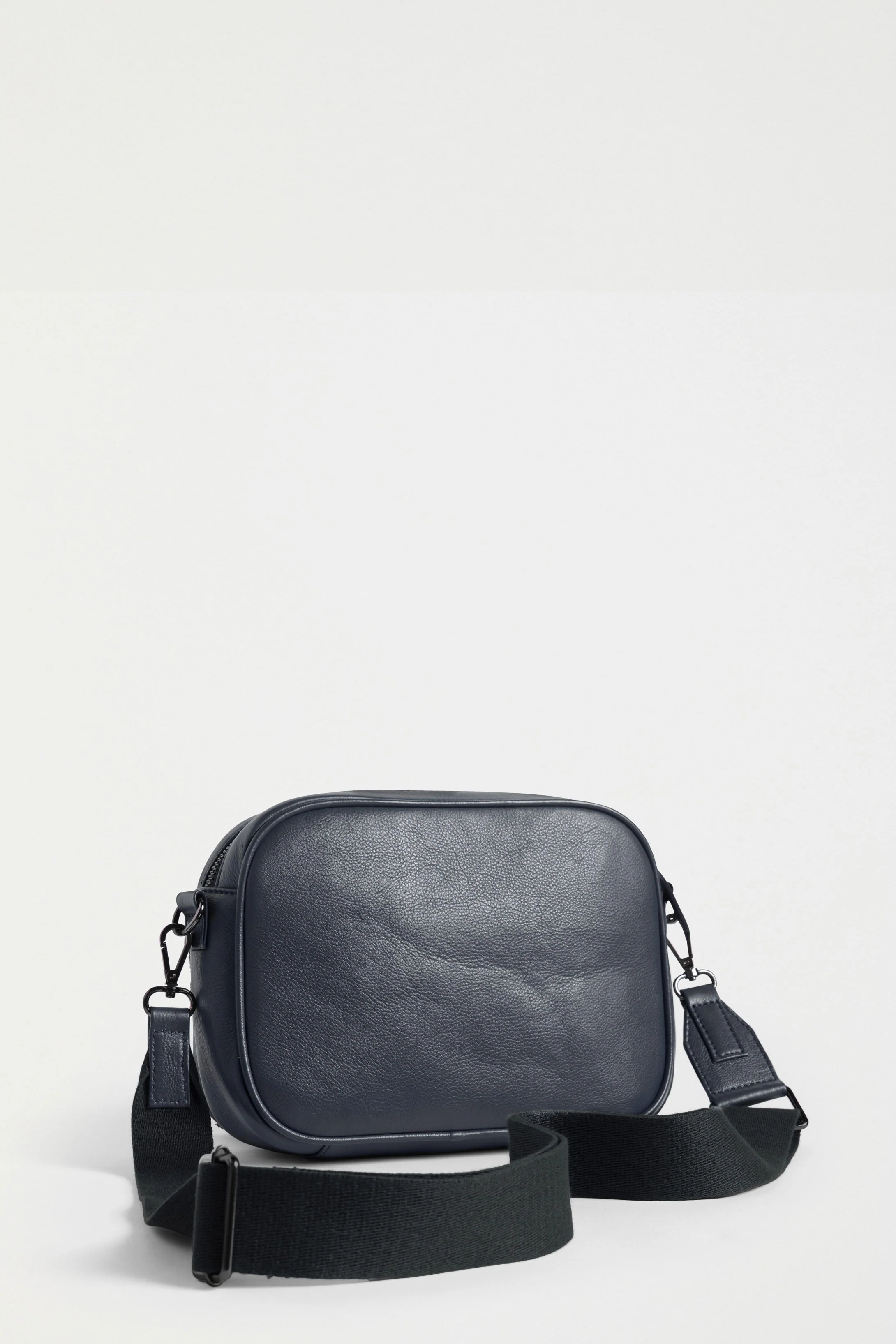 Kassel Leather Crossbody Bag - Image 5