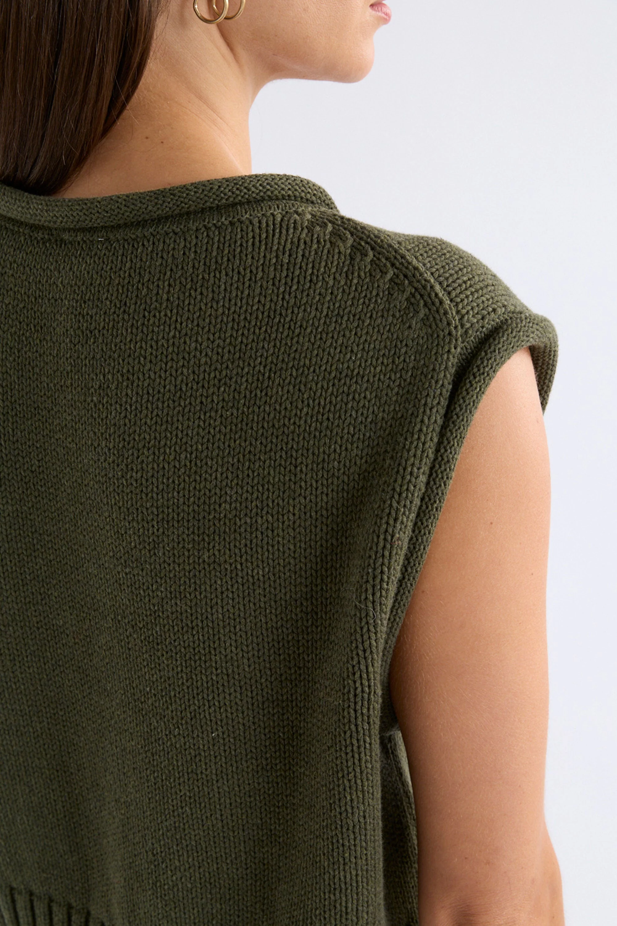 Lunel Knit Vest - Image 13