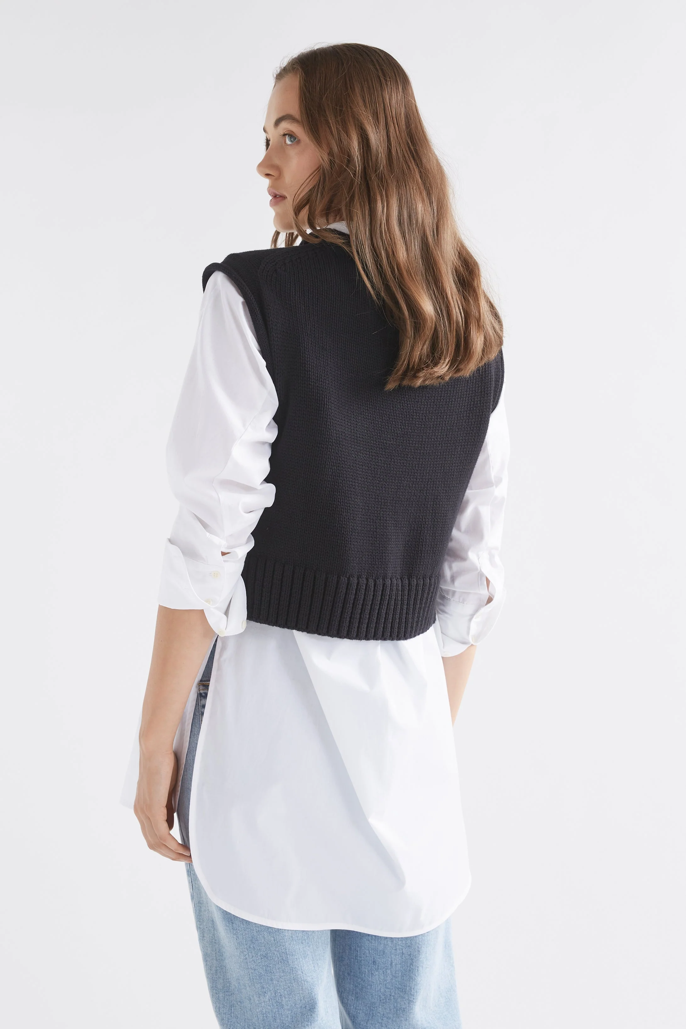 Lunel Knit Vest - Image 19