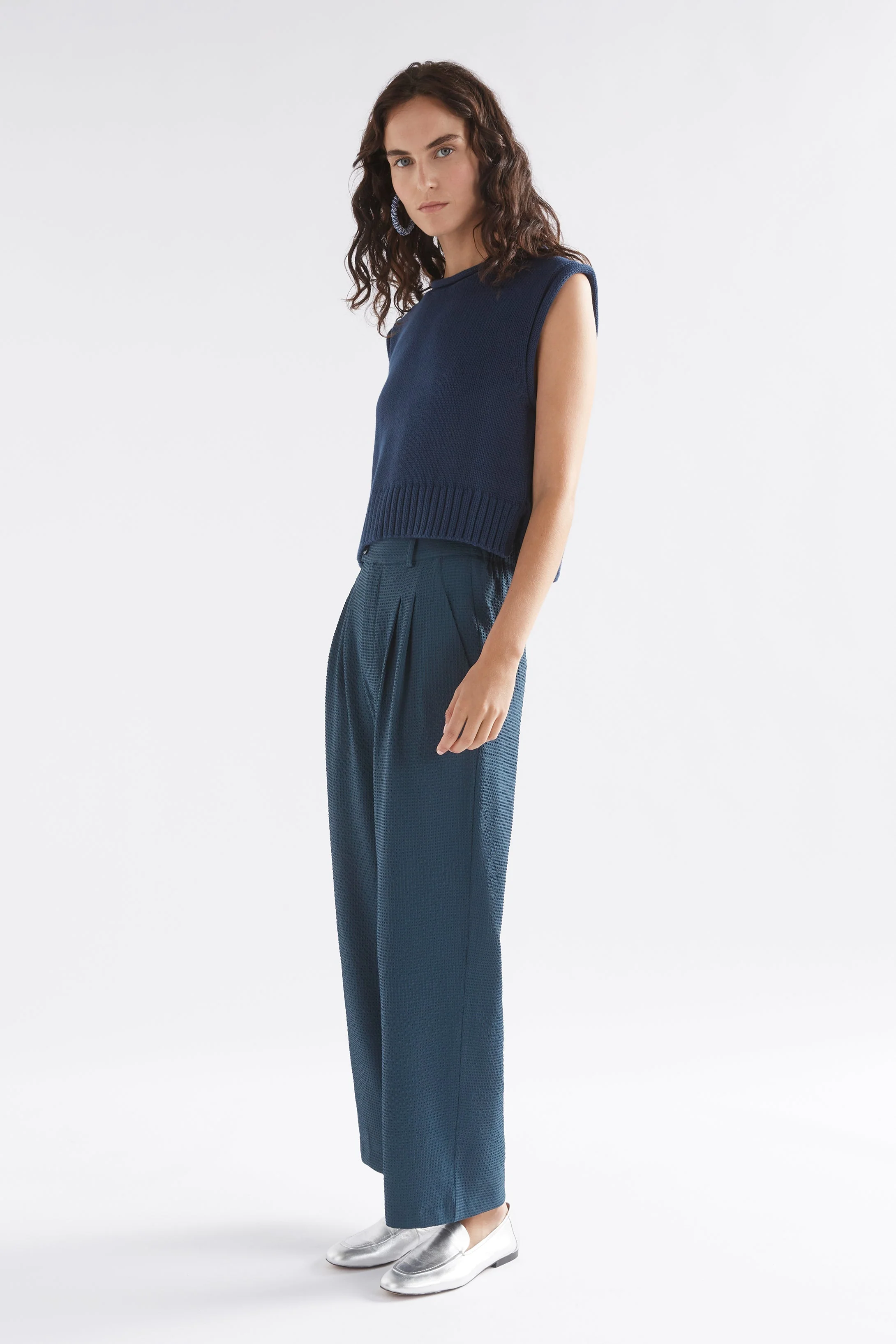 Lunel Knit Vest - Image 21