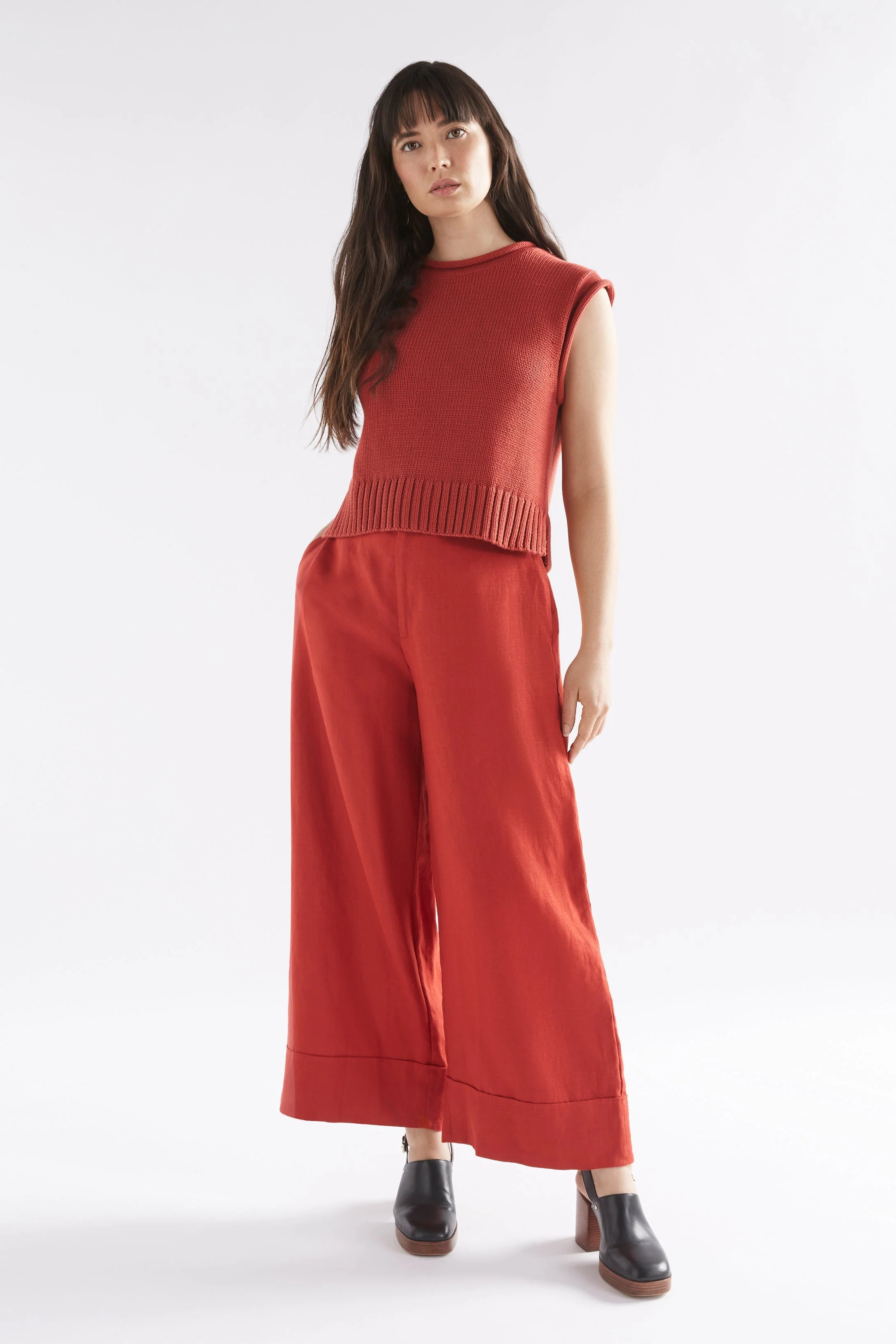 Lunel Knit Vest - Image 25