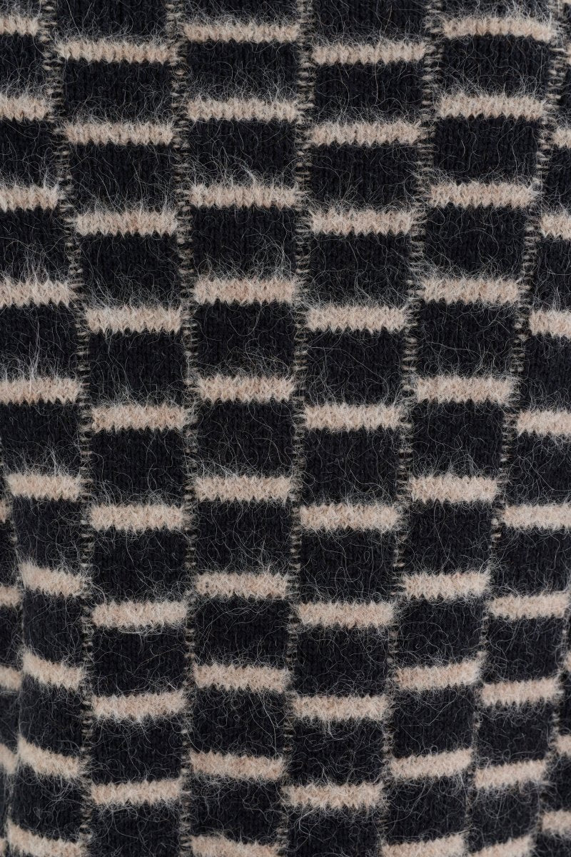 Lunz Cardi - Image 4