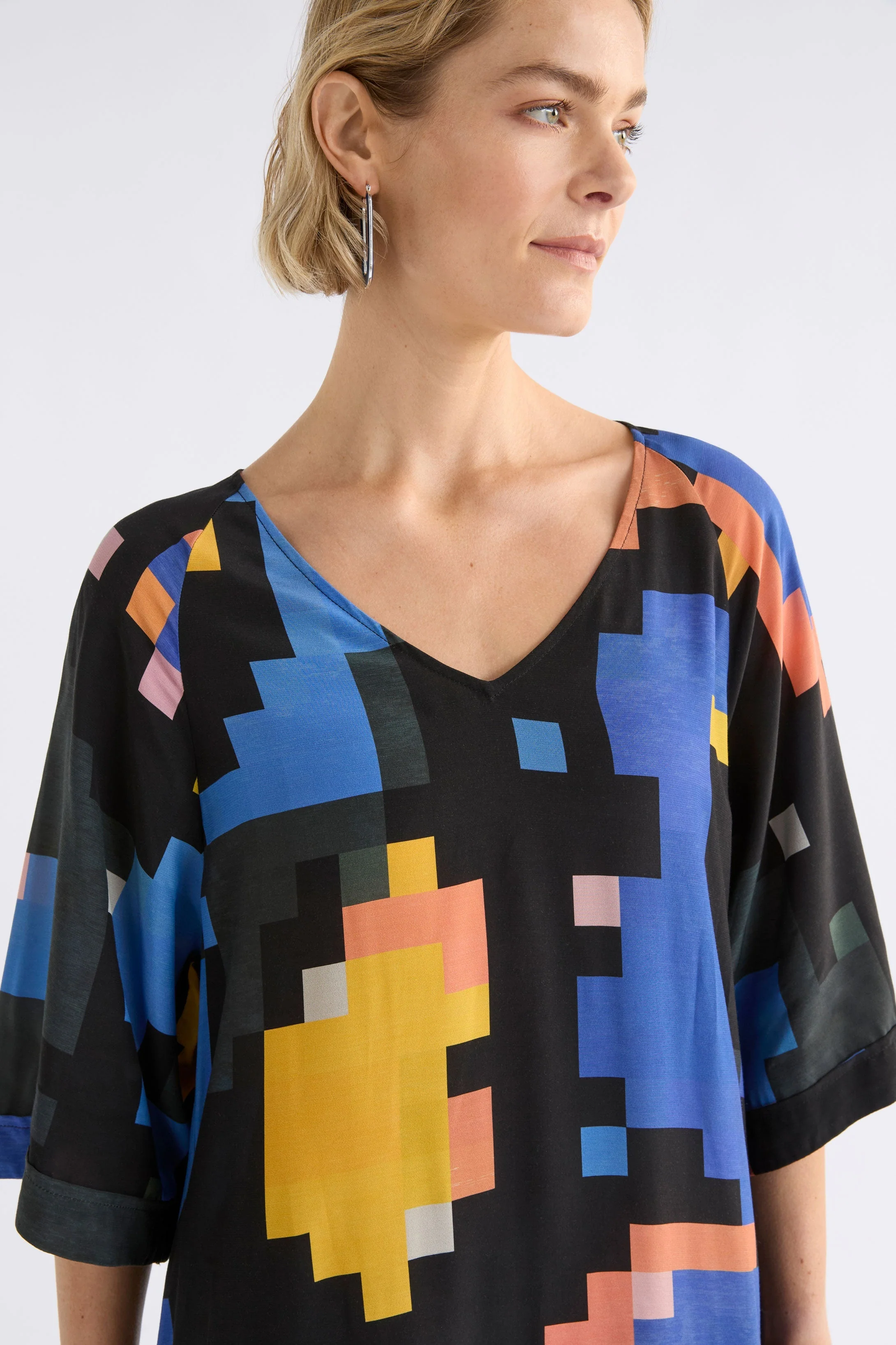 Malo V-Neck Dress - Image 3