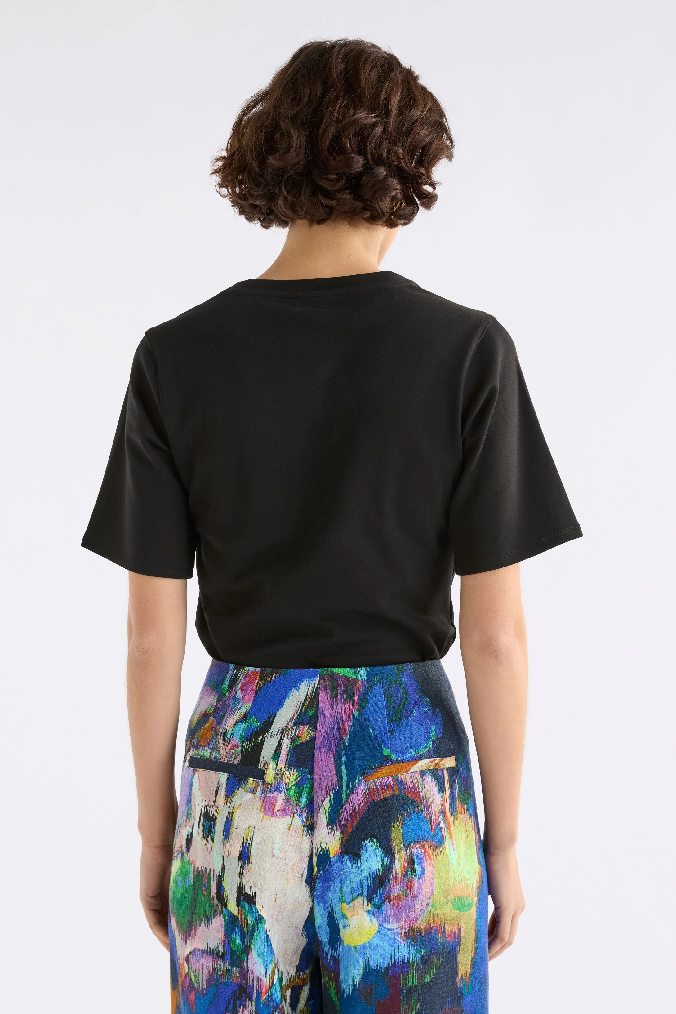 Mana Scuba Tee - Image 4