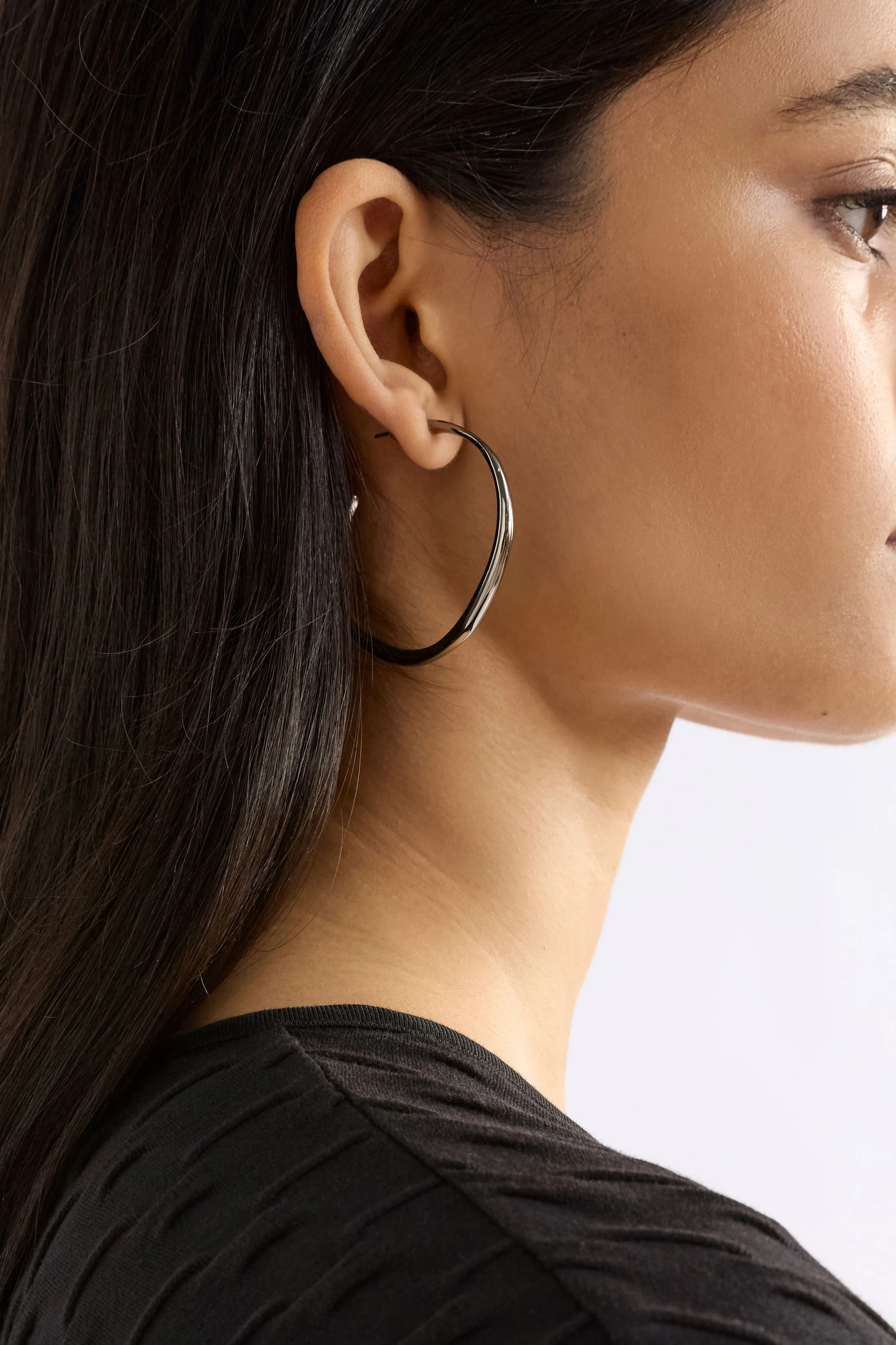 Niska Hoop Earring - Image 3