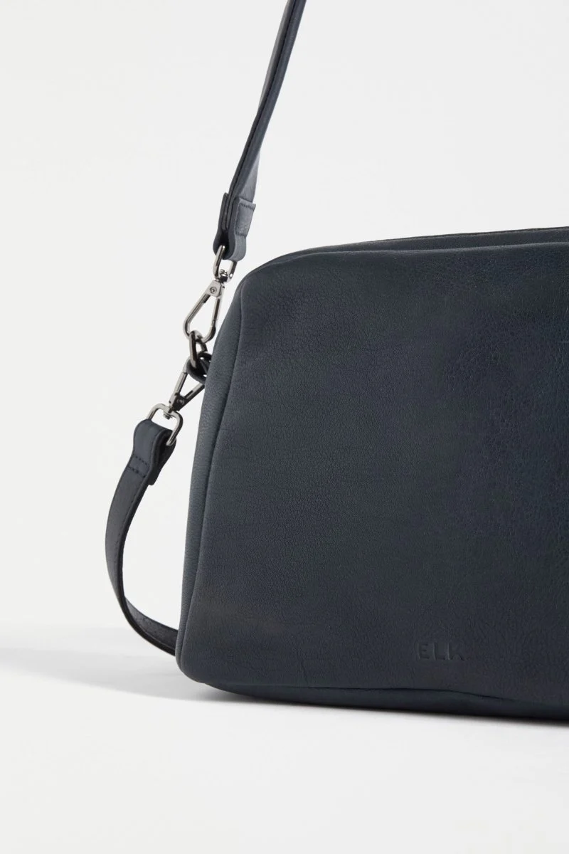 Orler Crossbody Bag - Image 6