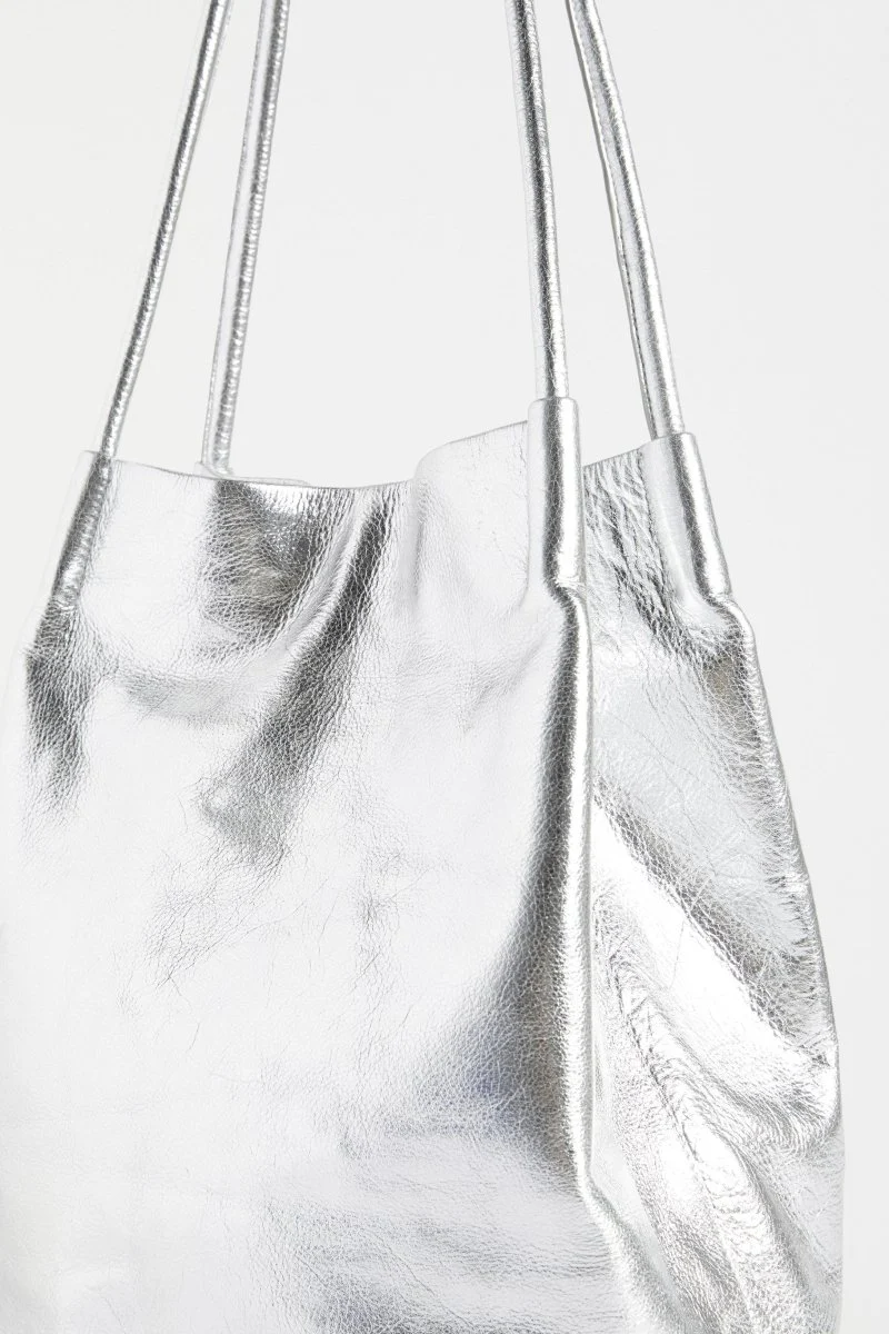 Orsa Metallic Handbag - Image 4