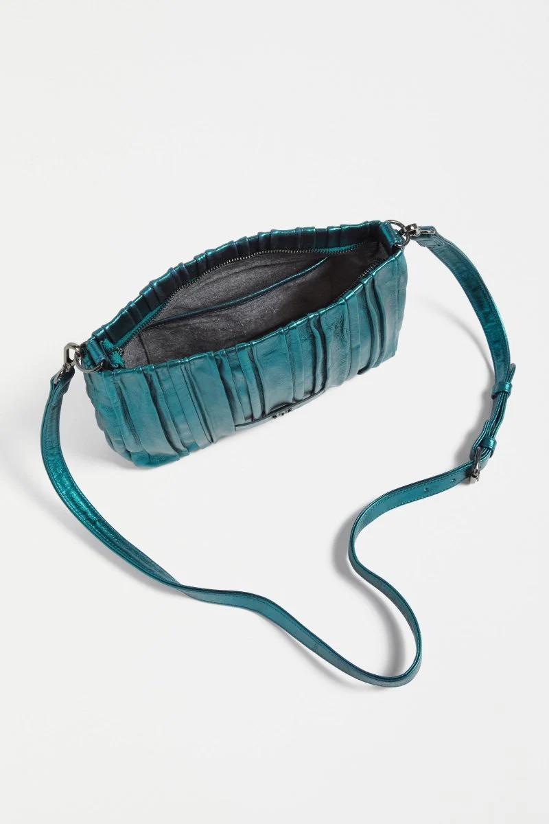 Orven Crossbody Bag - Image 11