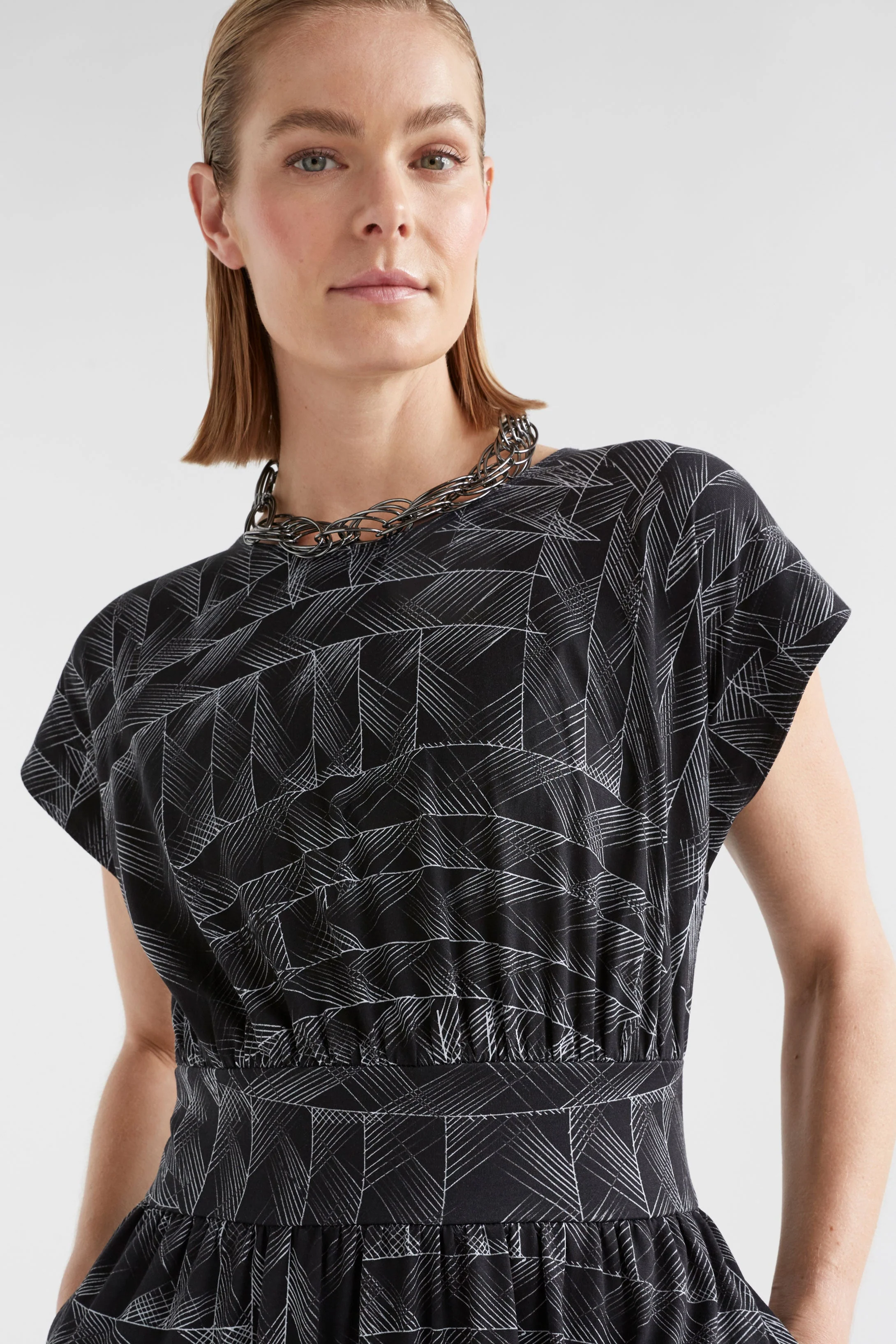 Rei Short Necklace - Image 7