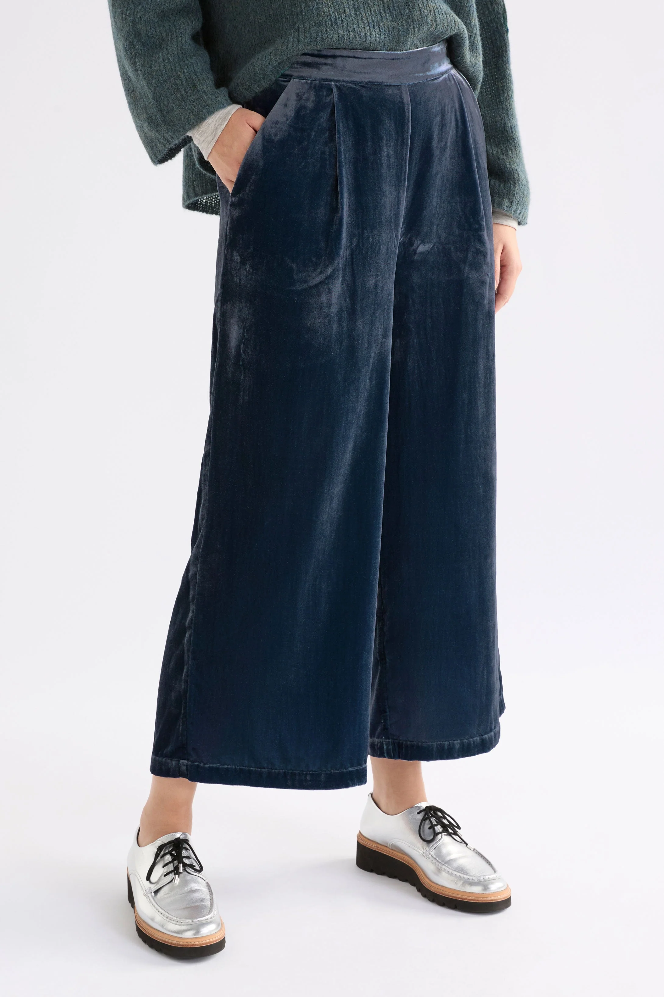 Suuri Wide Leg Pant - Image 3