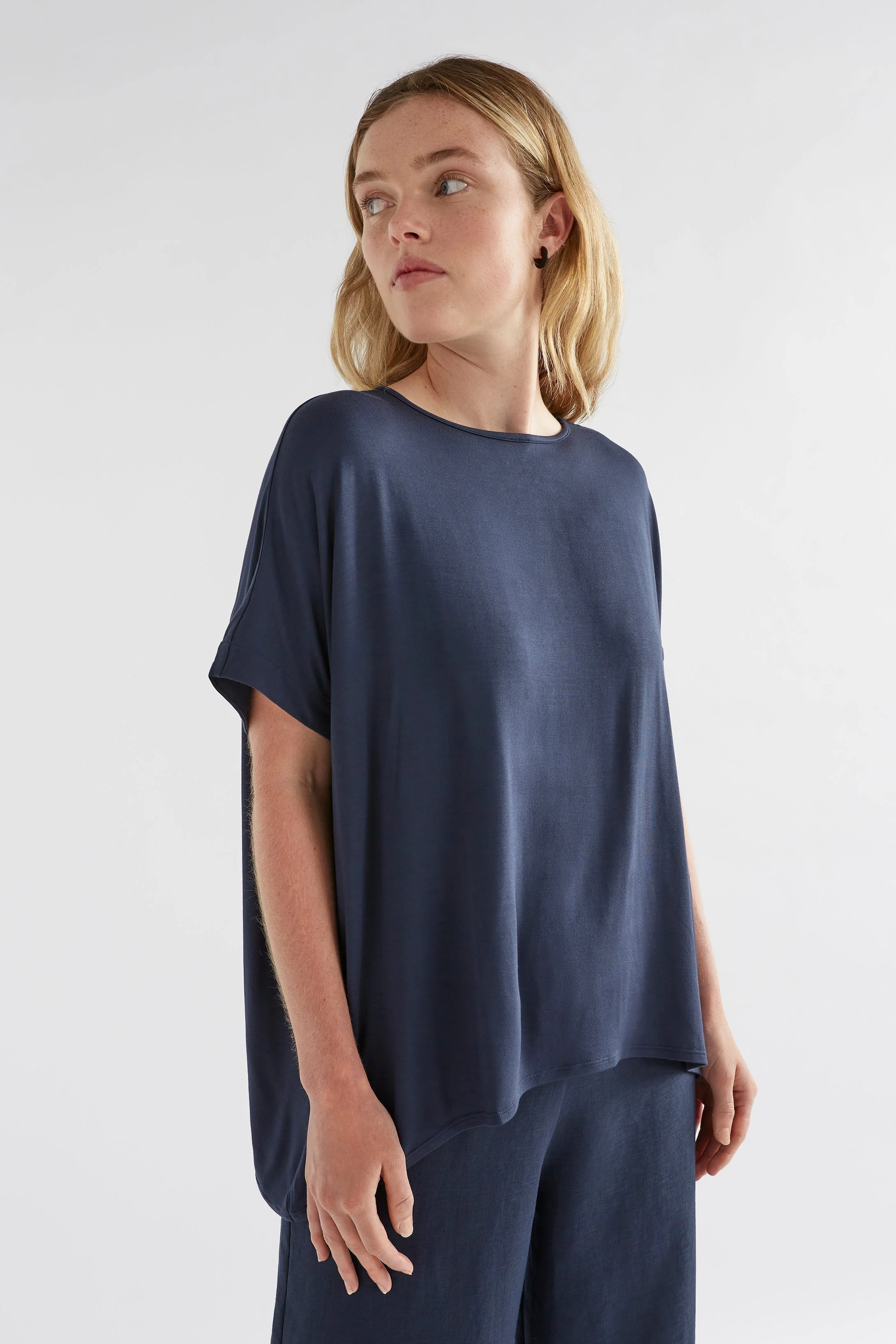 Telse Tshirt - Image 4
