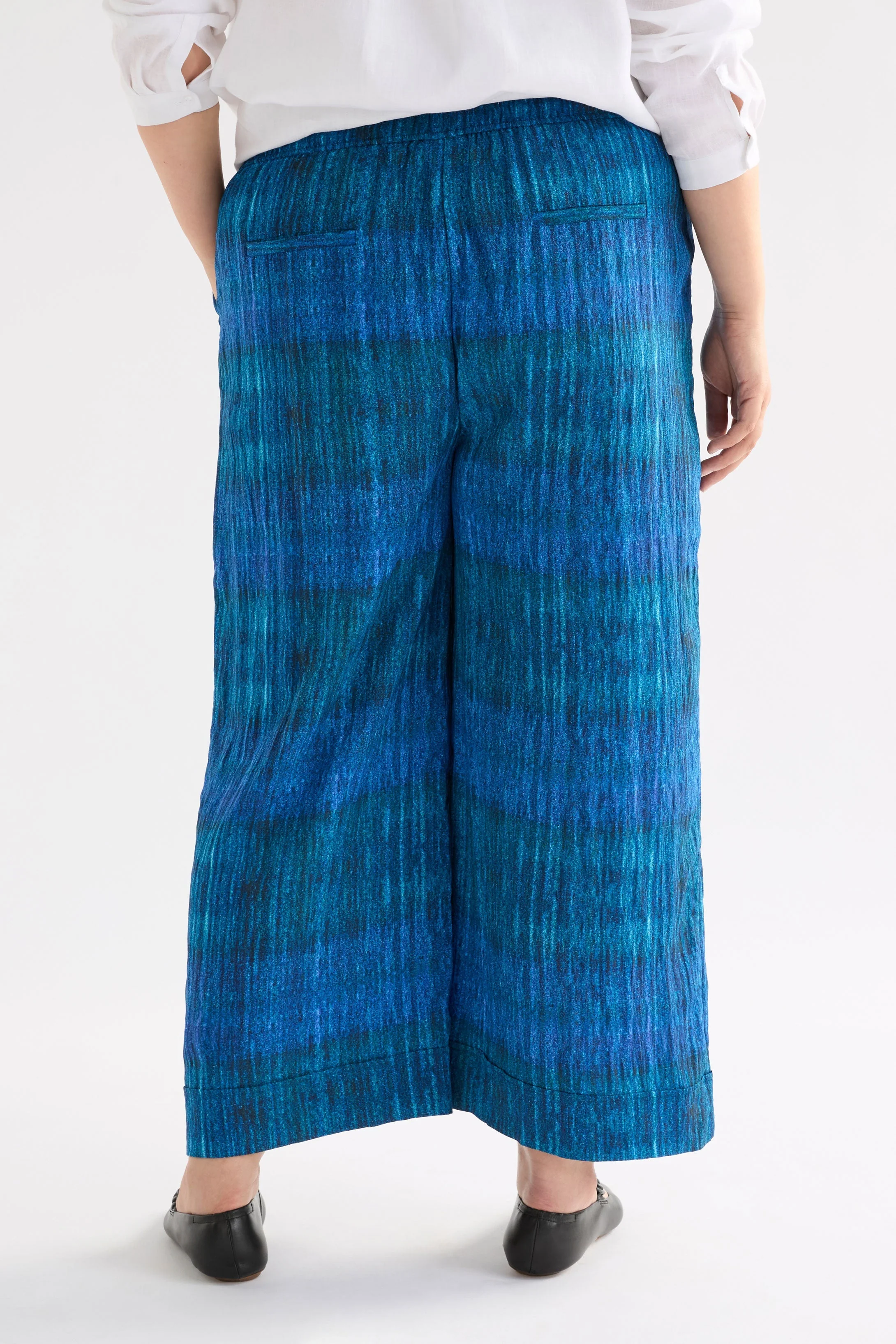 Vaalli Pant - Image 9