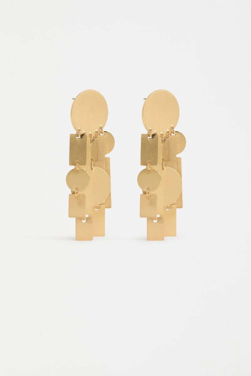 Vatten Drop Earring